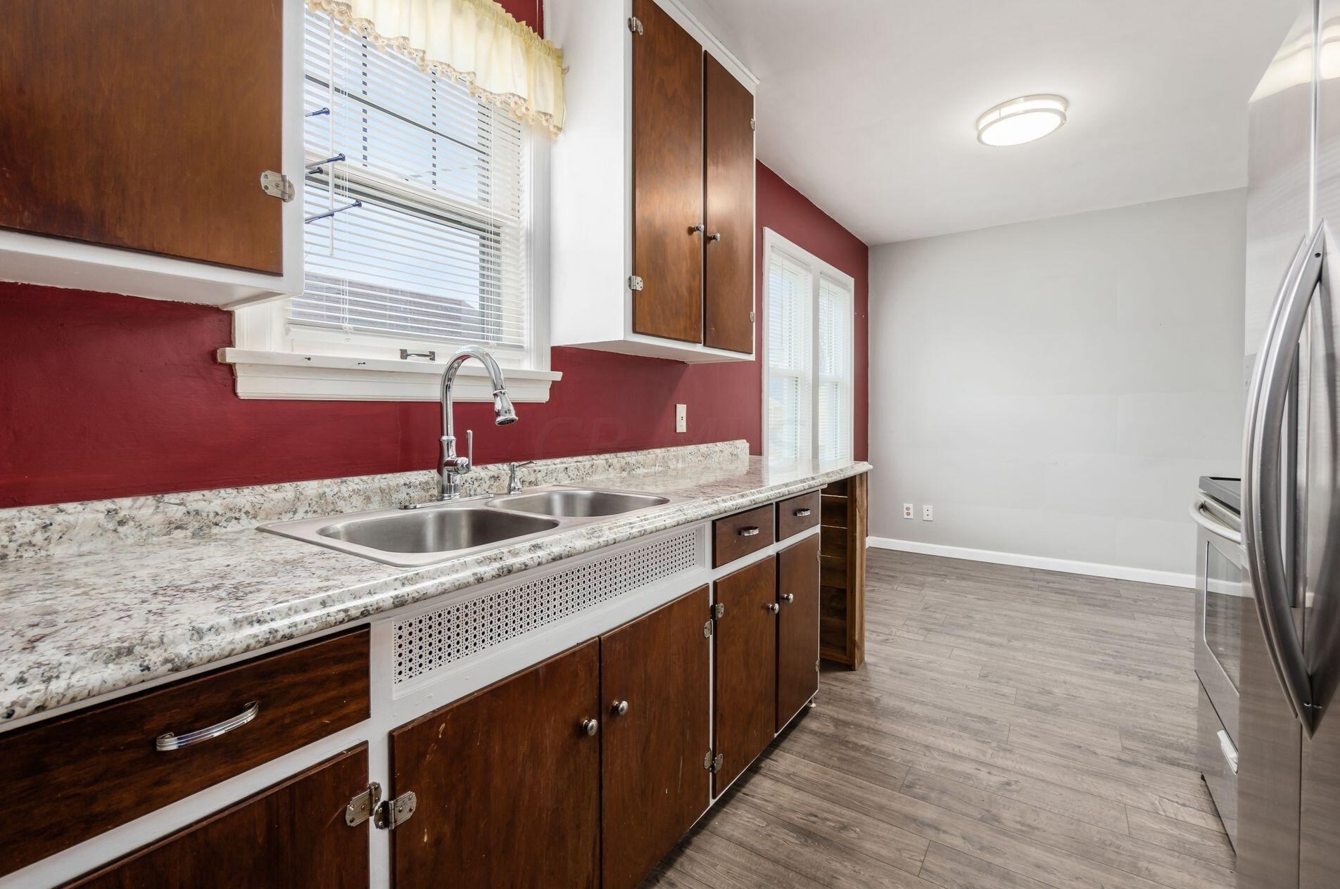 127 Westgate Ave, Columbus OH  43204-1346 exterior