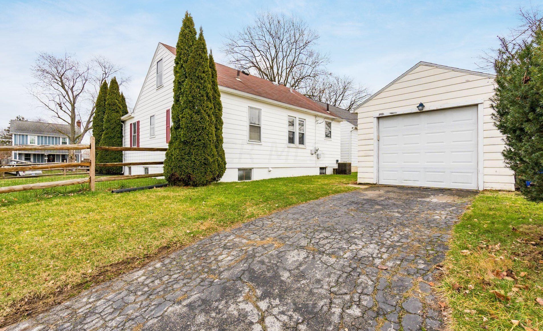 127 Westgate Ave, Columbus OH  43204-1346 exterior