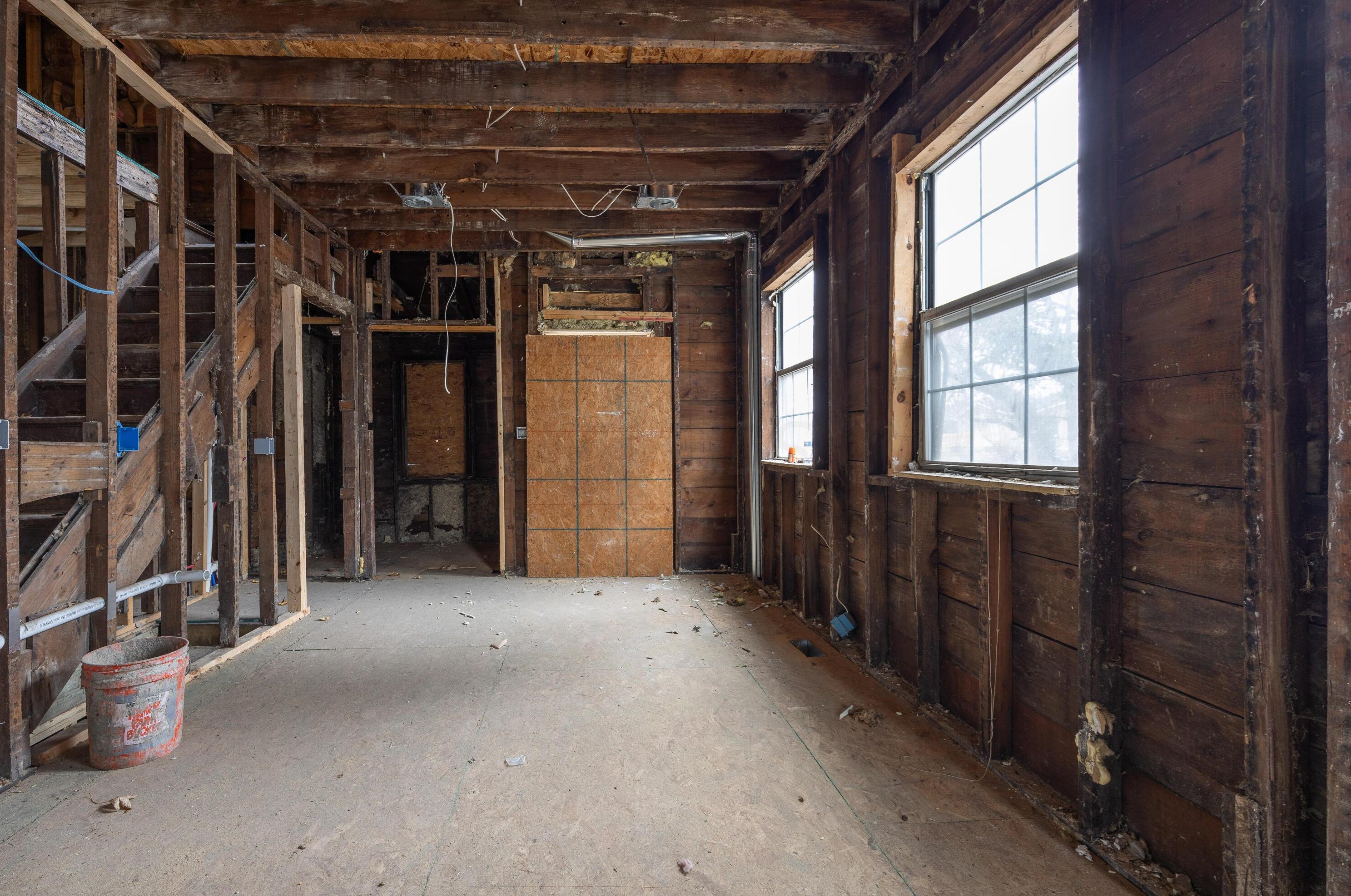 693 Kelton Ave, Columbus OH 43205-2948 exterior