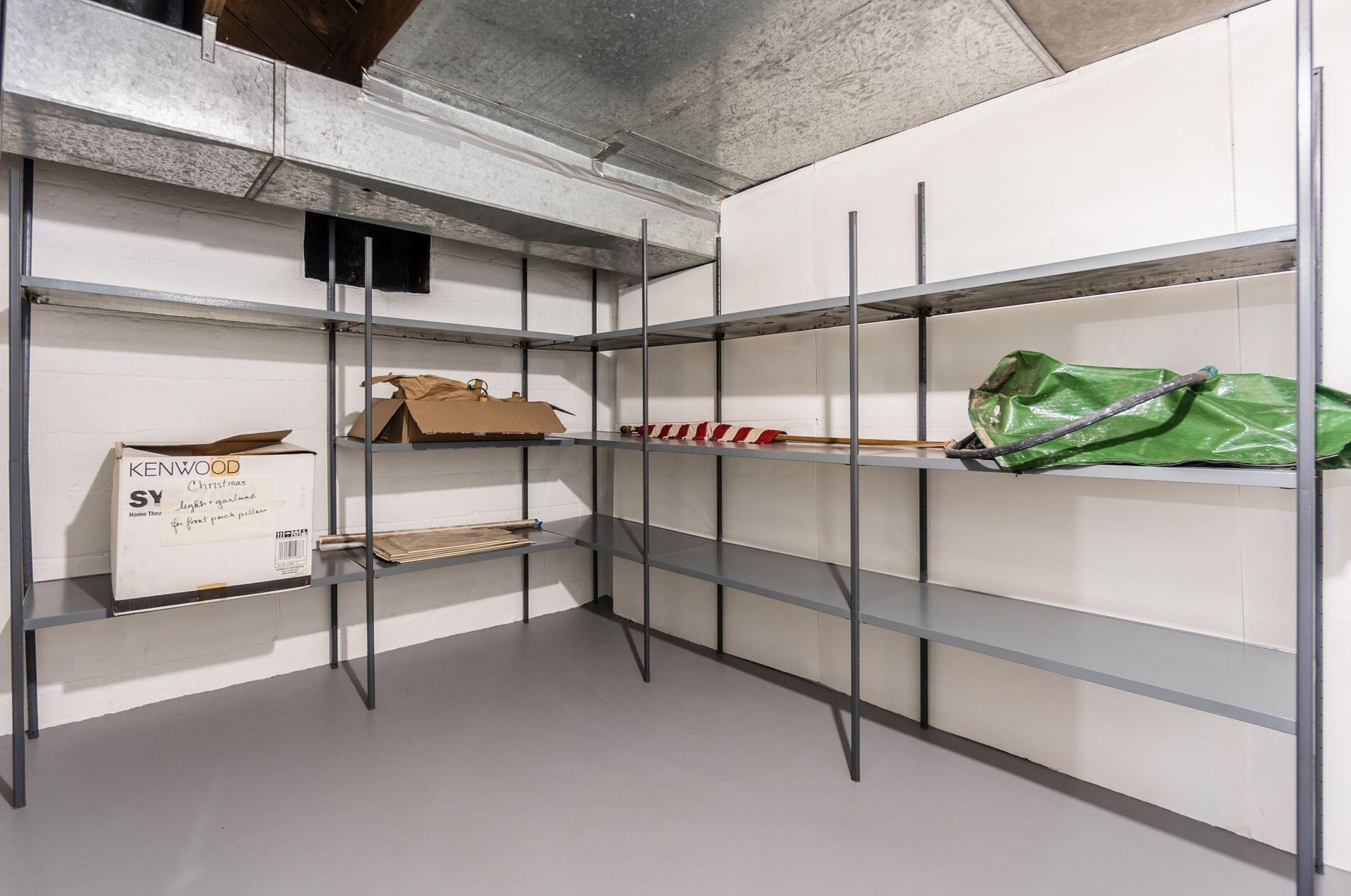 46 Weisheimer Rd, Columbus OH 43214-2146 exterior