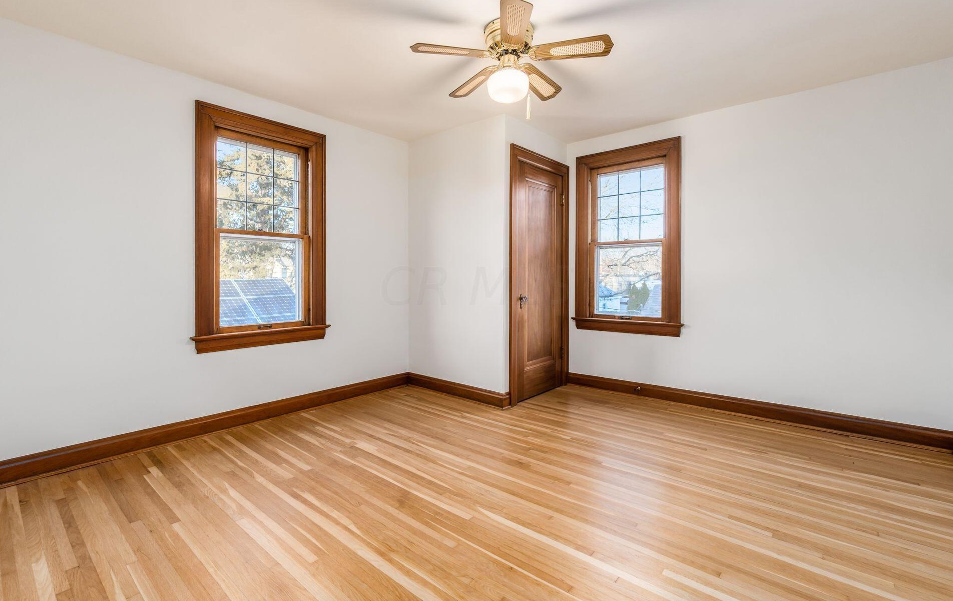 46 Weisheimer Rd, Columbus OH 43214-2146 exterior