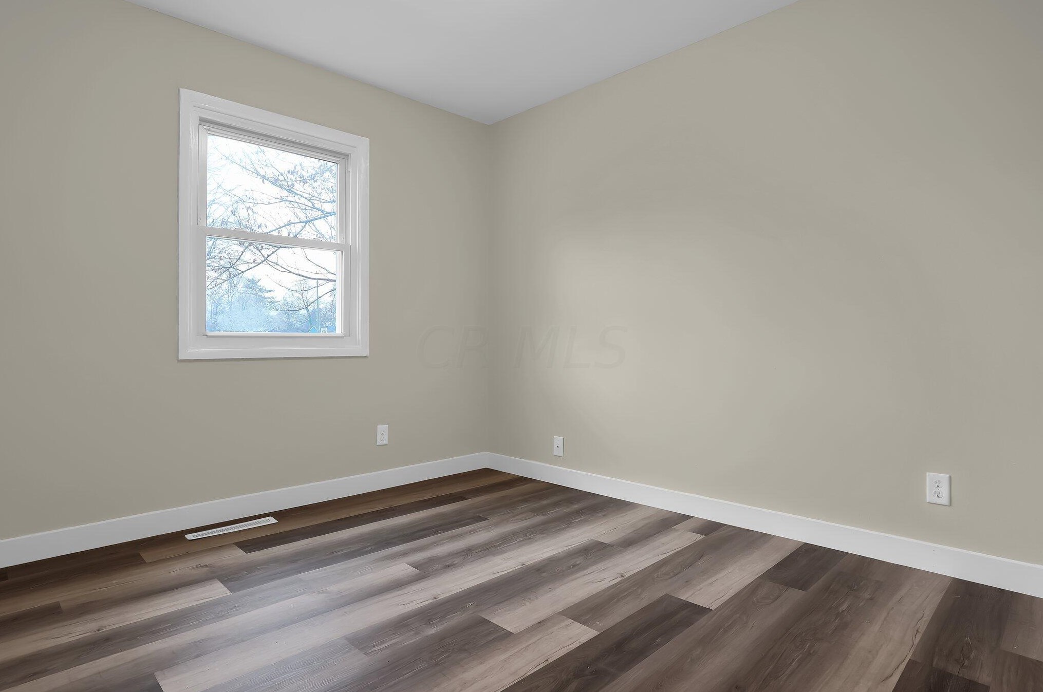 5322 Newport Rd, Columbus OH  43232-6323 exterior