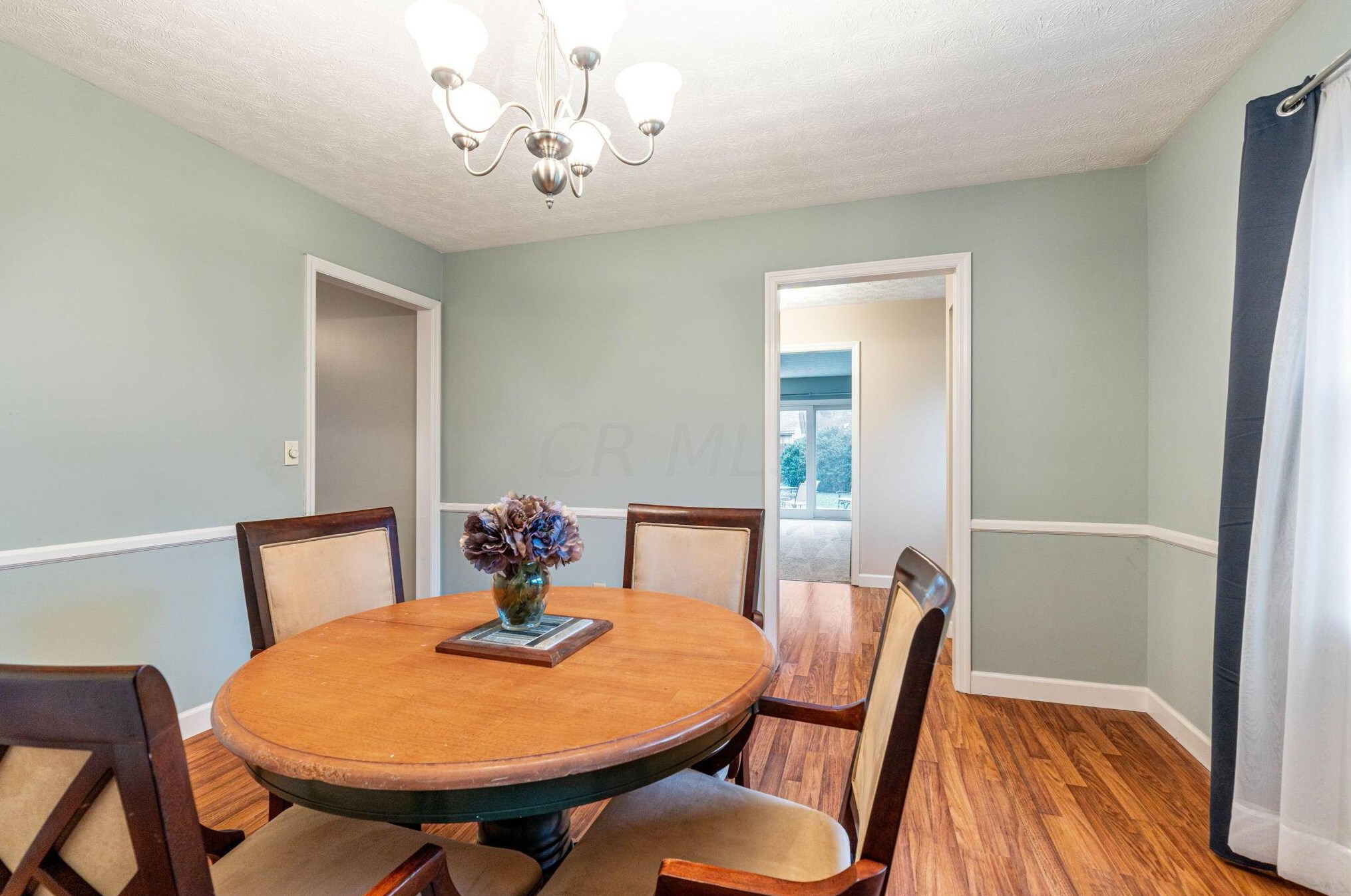 1211 Northport Dr, Columbus OH  43235-4083 exterior