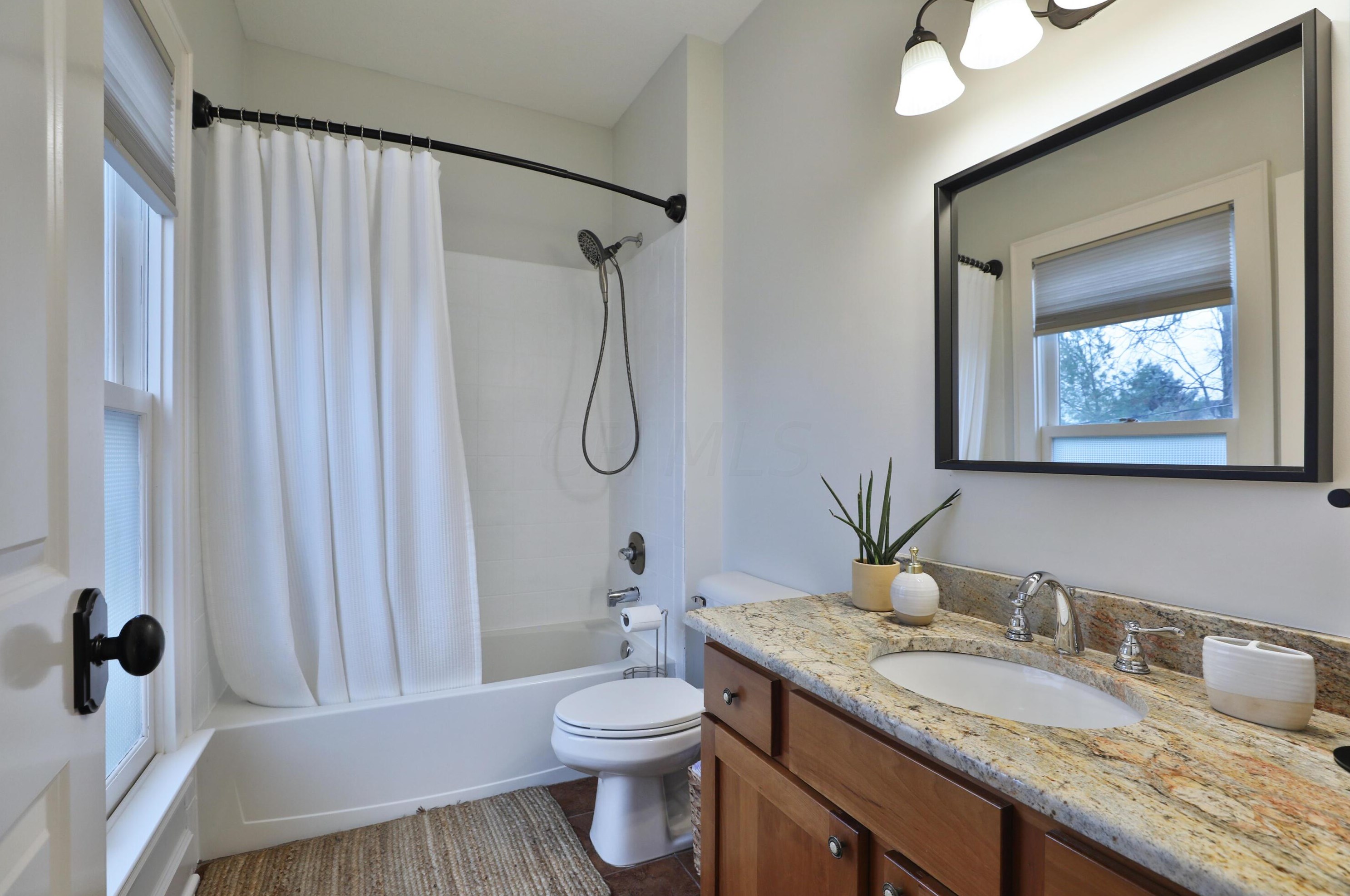 145 Detroit Ave, Columbus OH  43201-3507 exterior