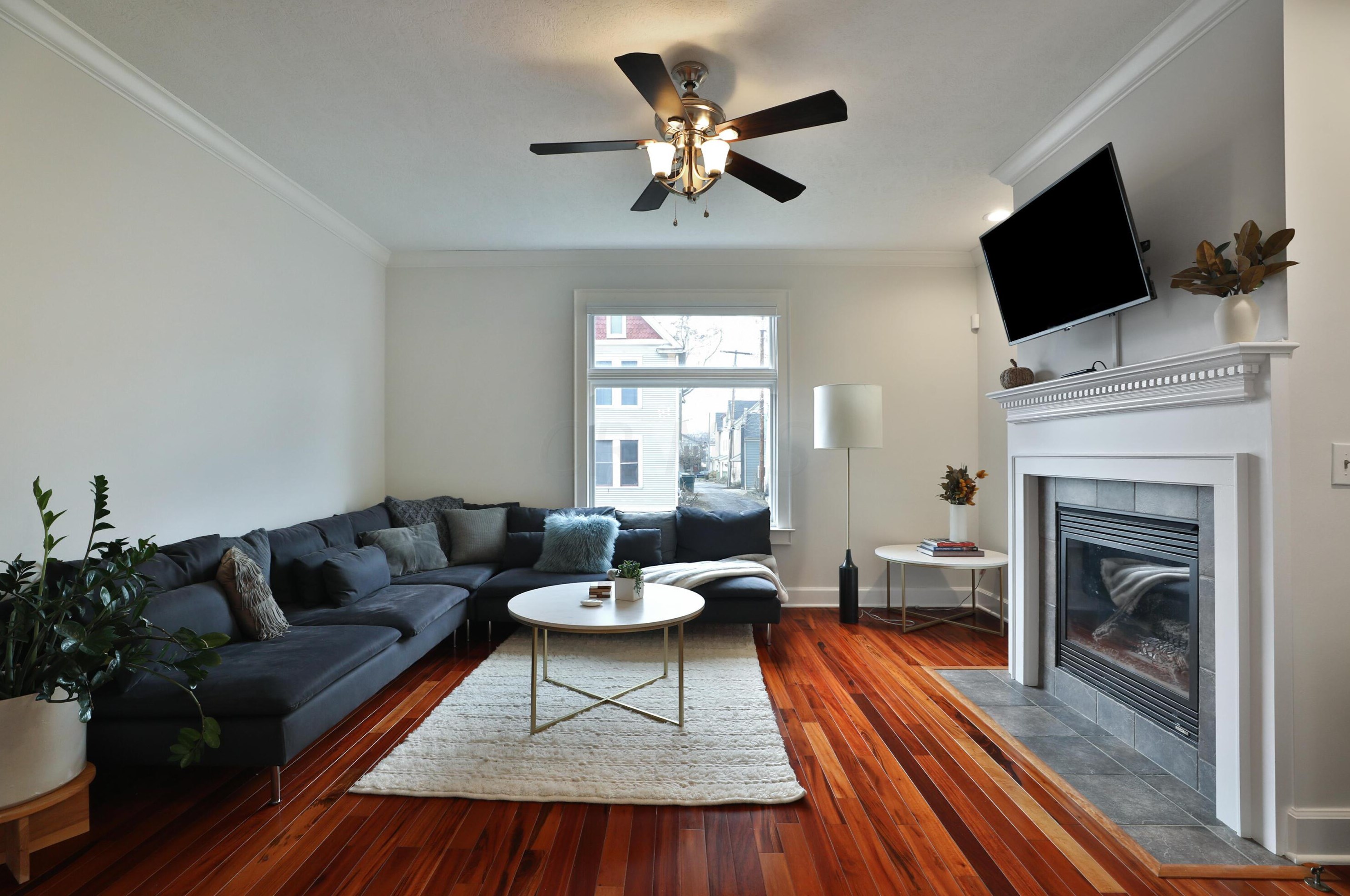 145 Detroit Ave, Columbus OH  43201-3507 exterior