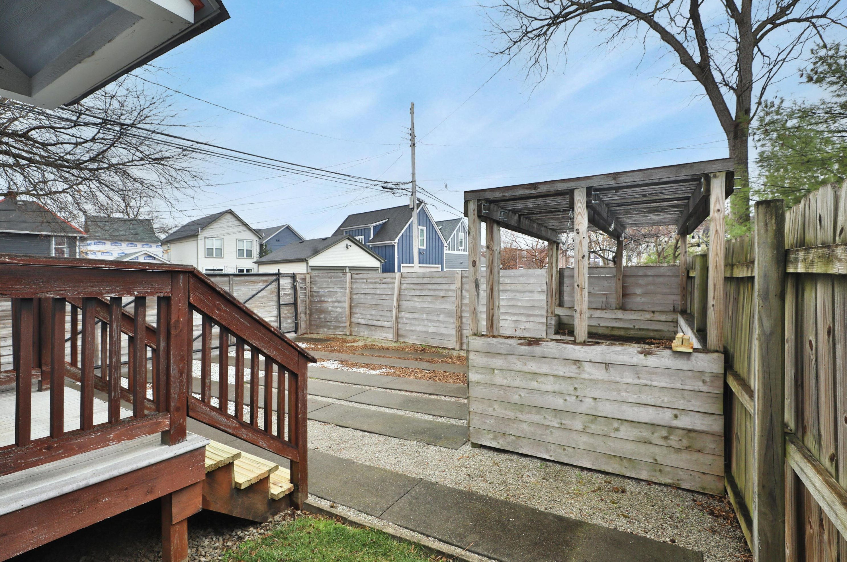 145 Detroit Ave, Columbus OH  43201-3507 exterior