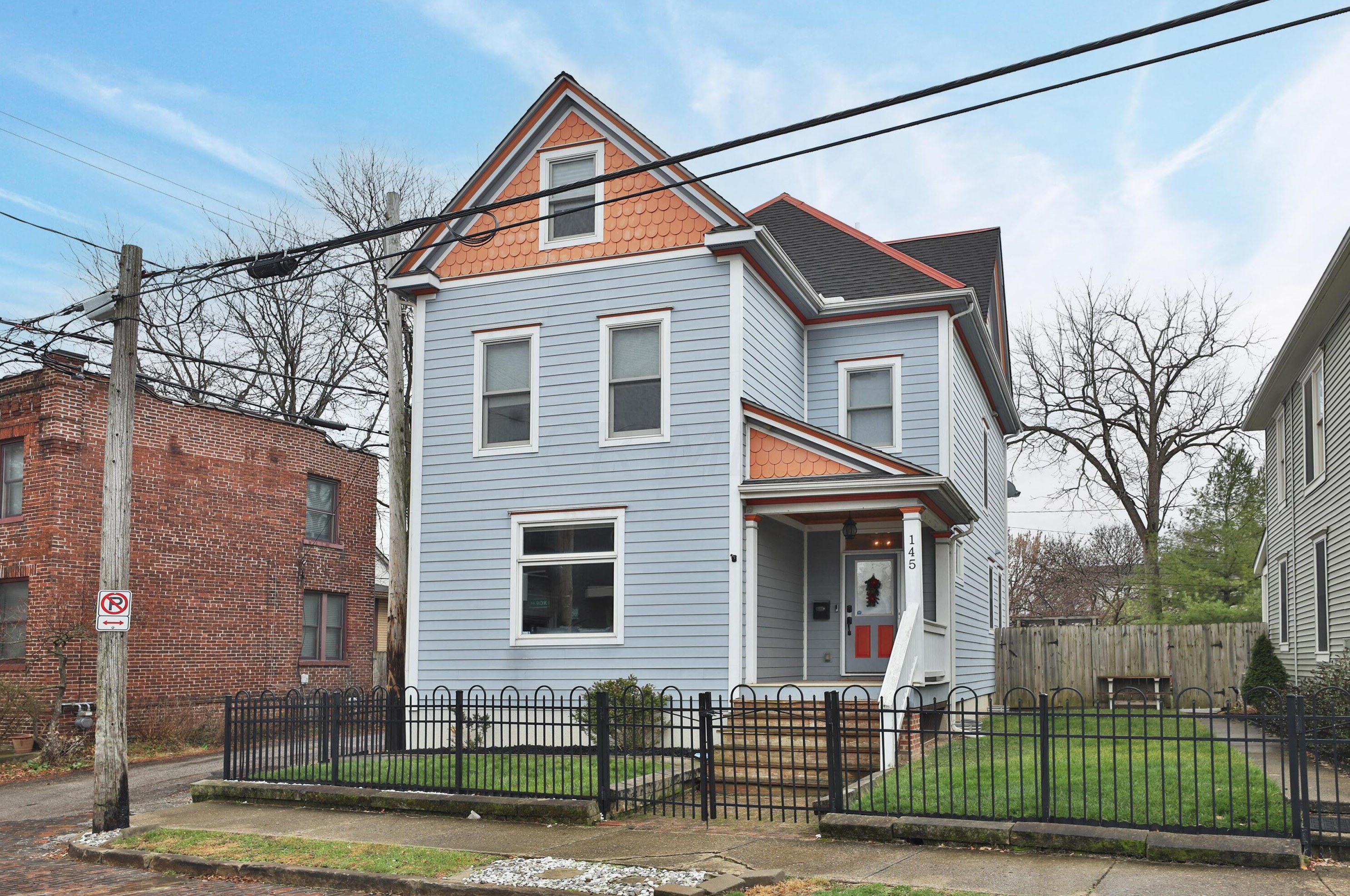 145 Detroit Ave, Columbus OH  43201-3507 exterior