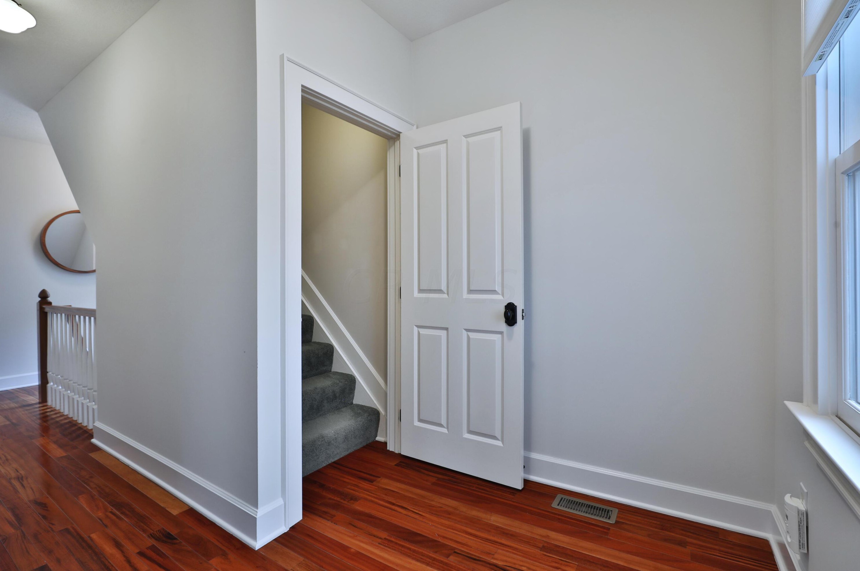 145 Detroit Ave, Columbus OH  43201-3507 exterior