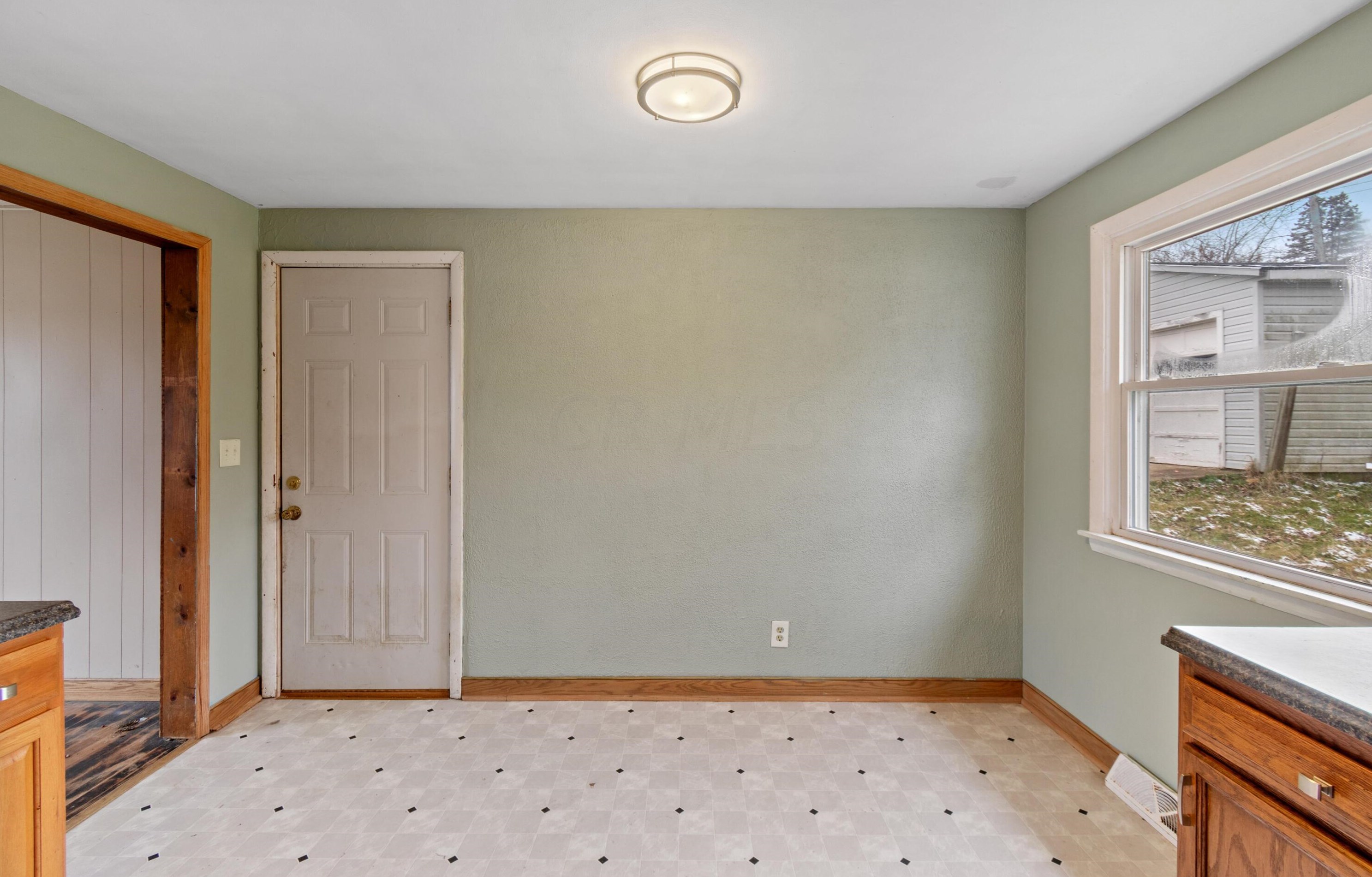 488 Topaz Ave, Mansfield OH  44907-1464 exterior