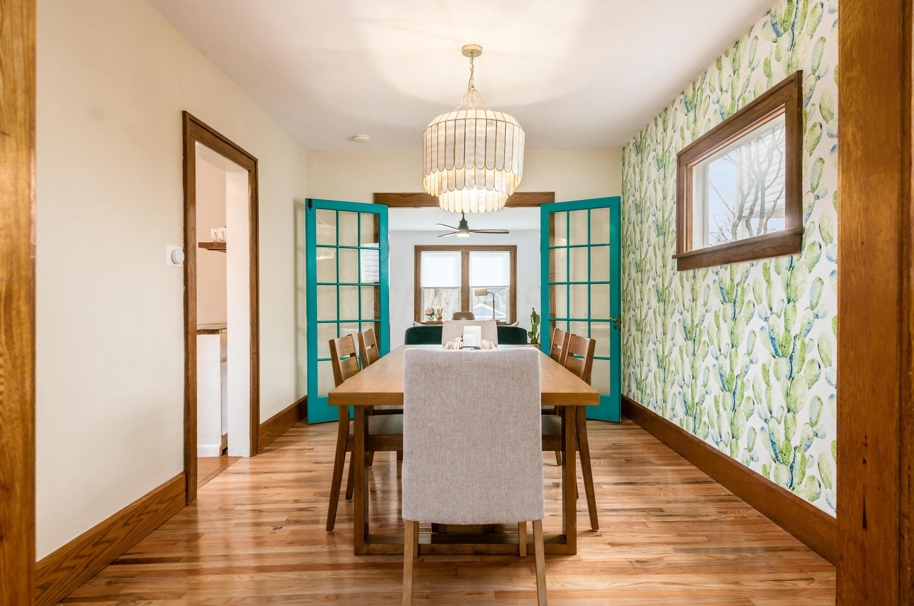 125 North Broadway, Columbus OH 43214-4111 exterior