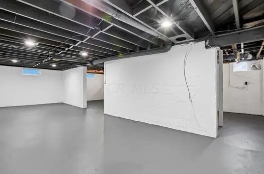 3226 Medina Ave, Columbus OH  43224-3501 exterior