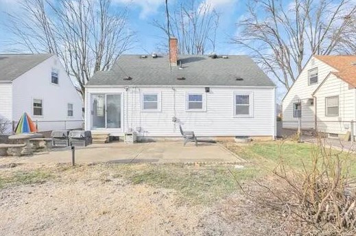 3226 Medina Ave, Columbus OH  43224-3501 exterior