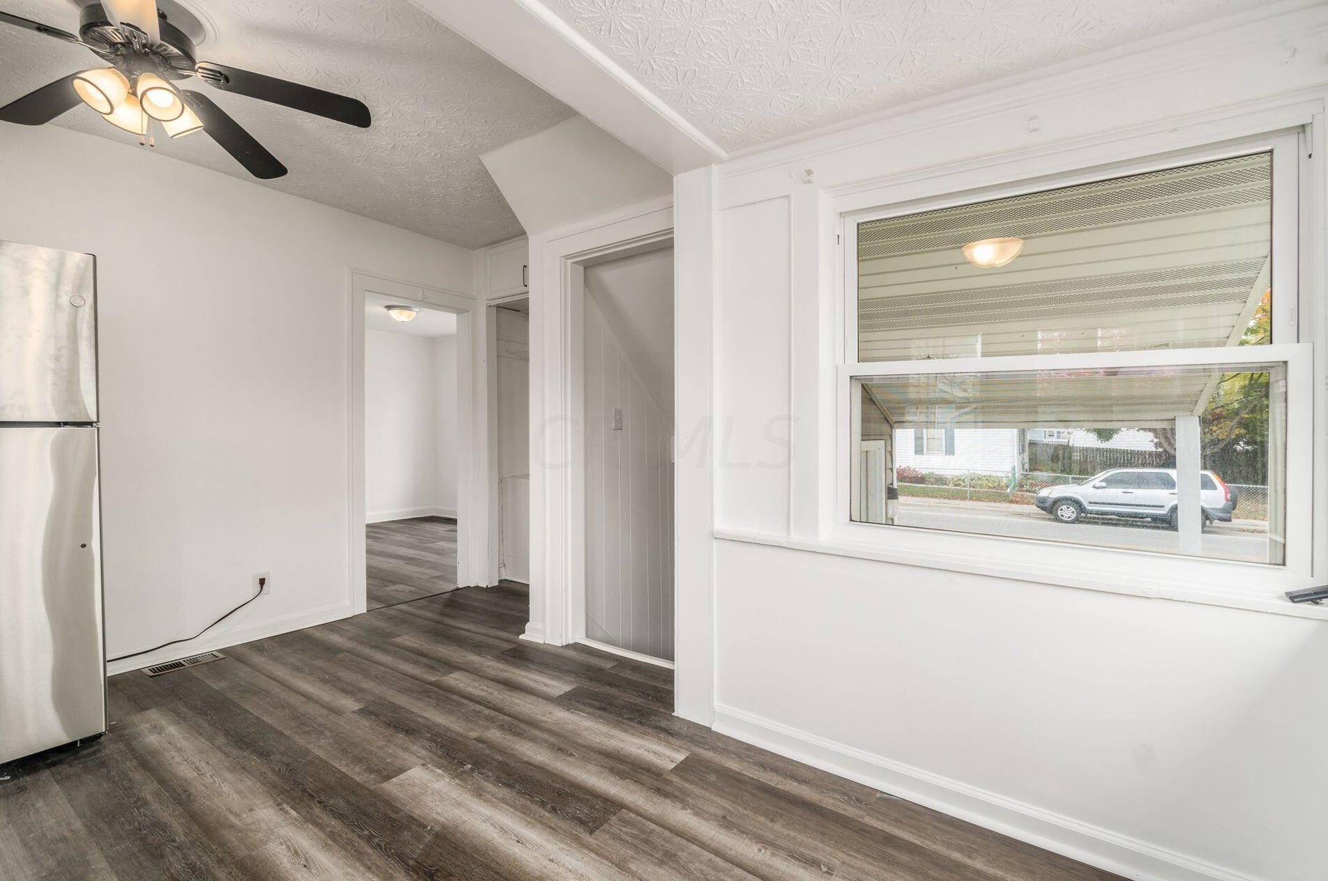 177 Lennox Ave, Columbus OH 43228-1132 exterior