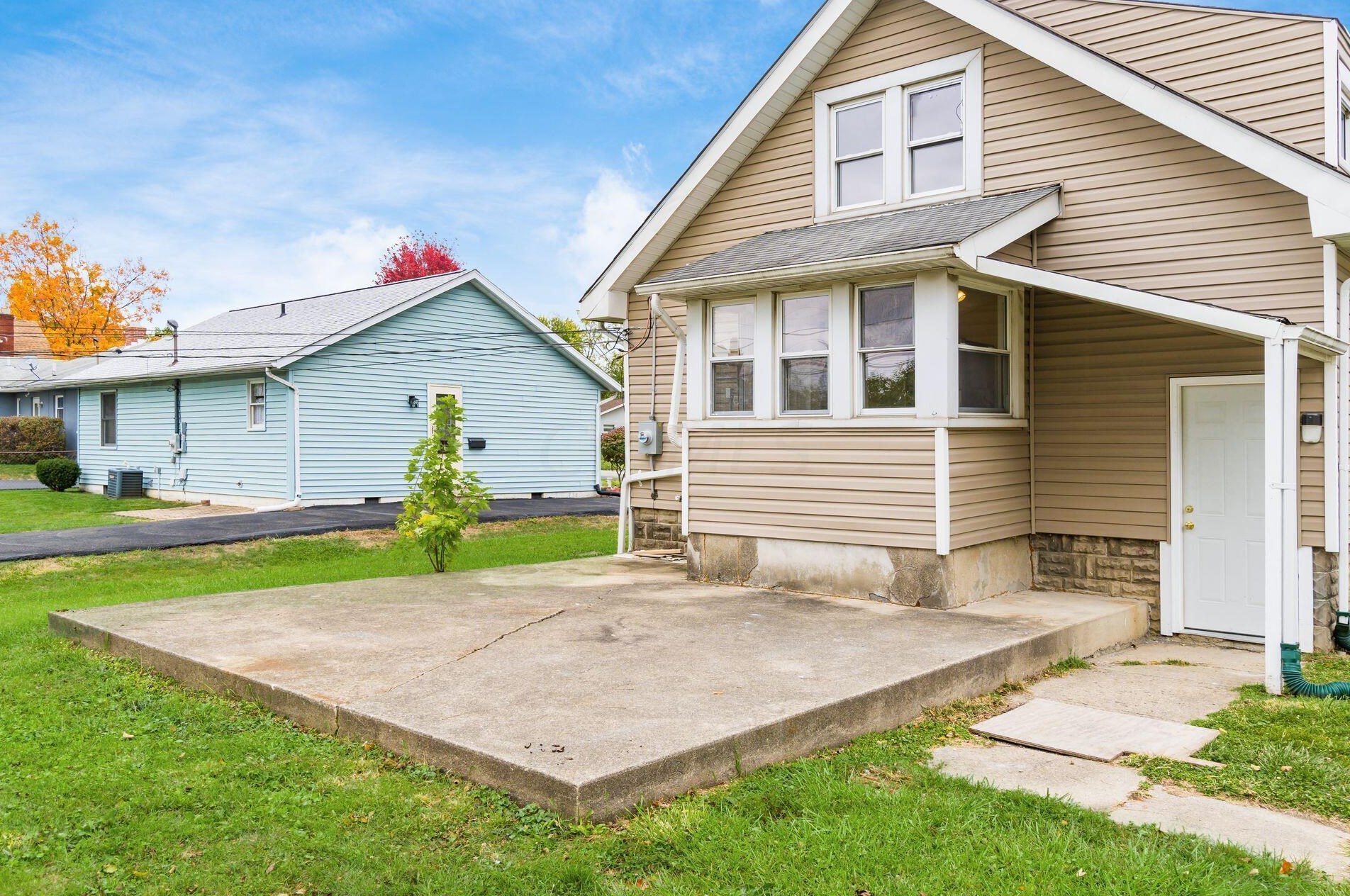 177 Lennox Ave, Columbus OH 43228-1132 exterior