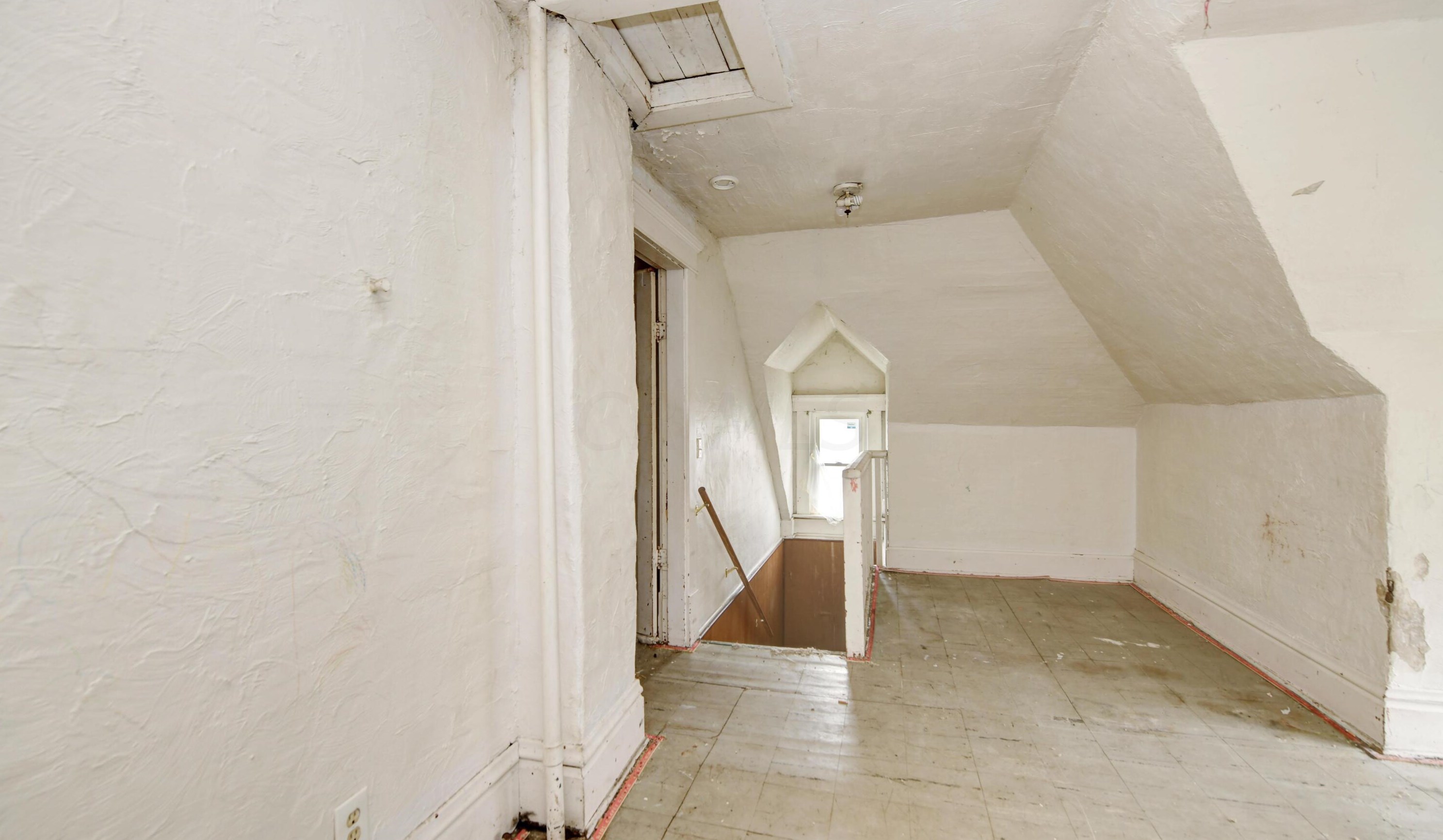 63 Wheatland Ave, Columbus OH  43204-3774 exterior