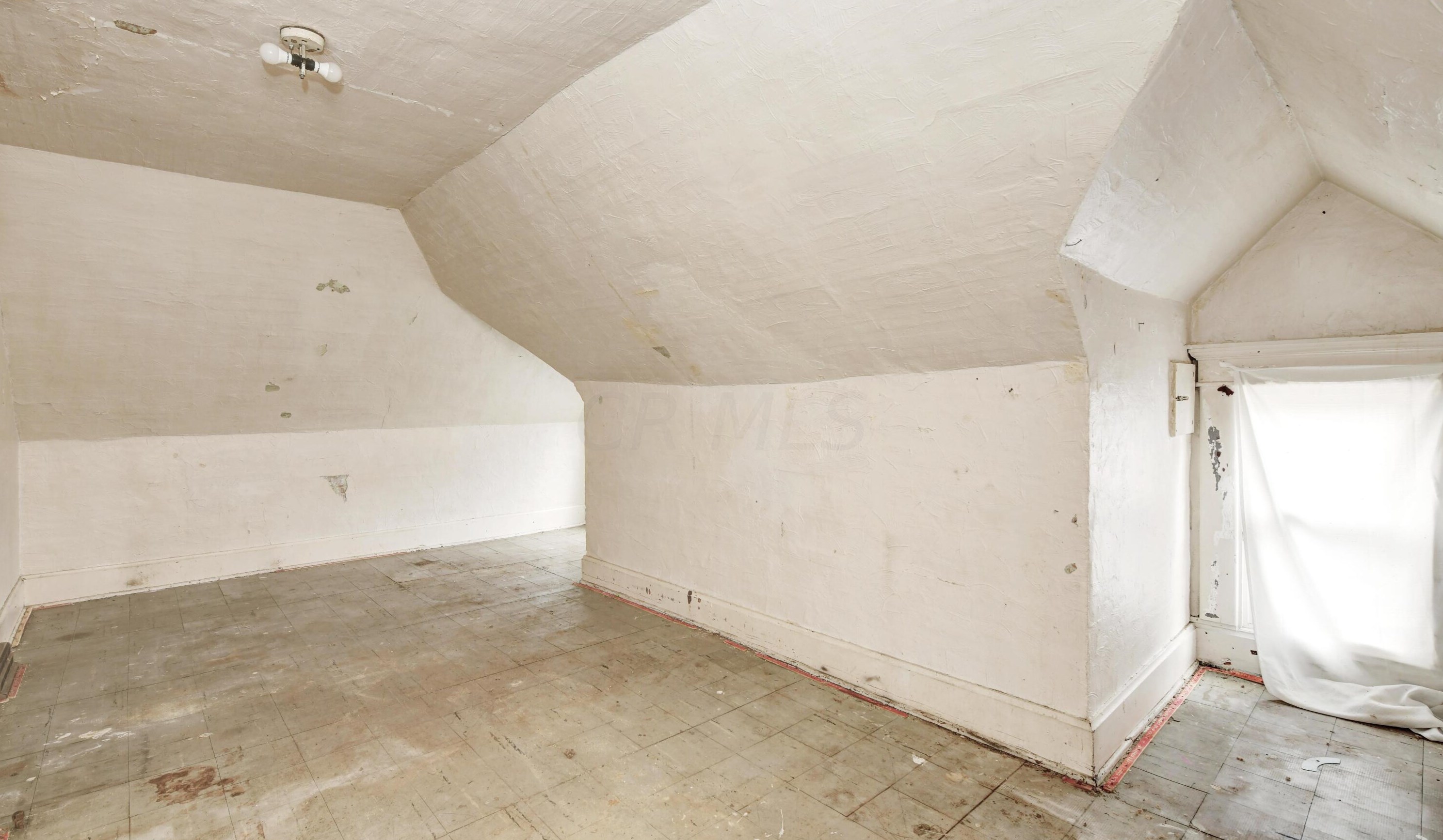 63 Wheatland Ave, Columbus OH  43204-3774 exterior