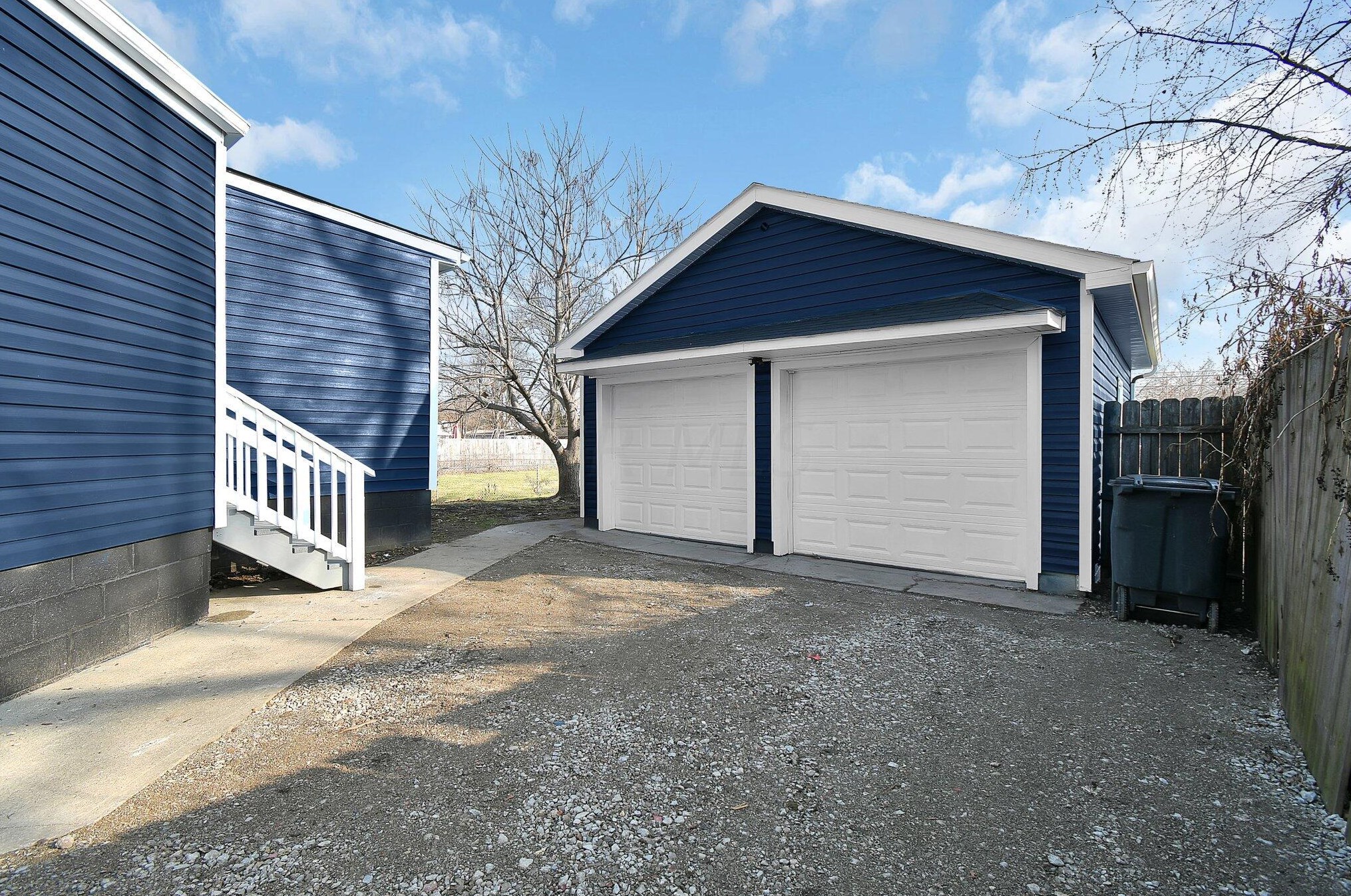 1108 Geneva Ave, Columbus OH  43223-2834 exterior