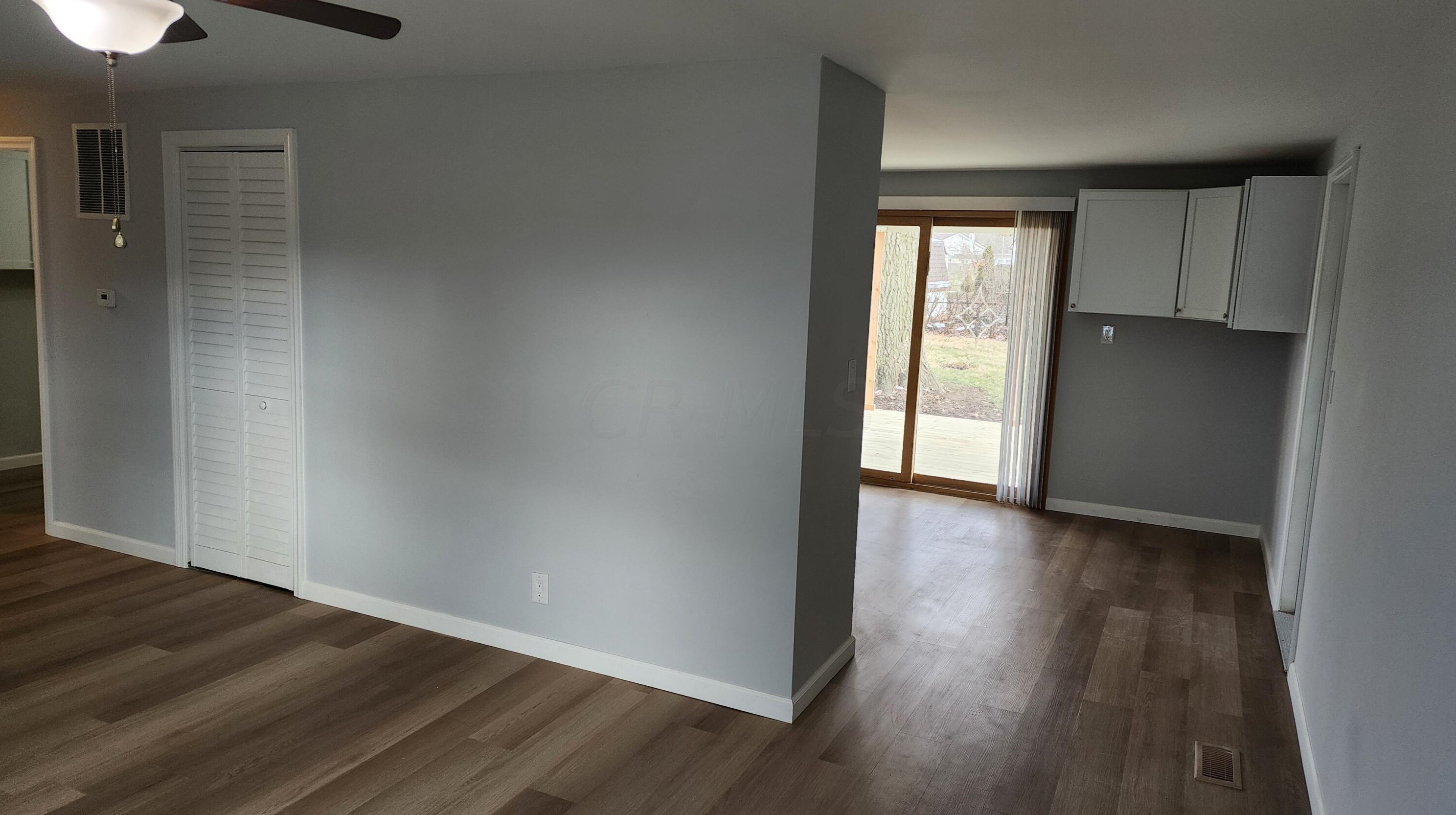 352 Amesbury Dr, Columbus OH  43230-6403 exterior