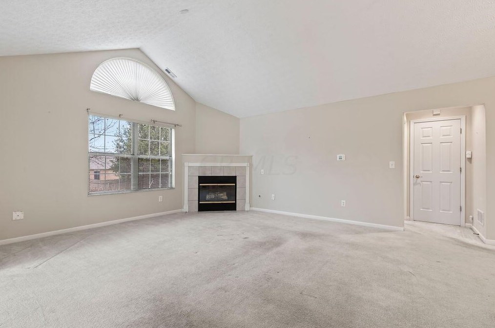 76 Villamere Dr, Columbus OH 43213-1582 exterior