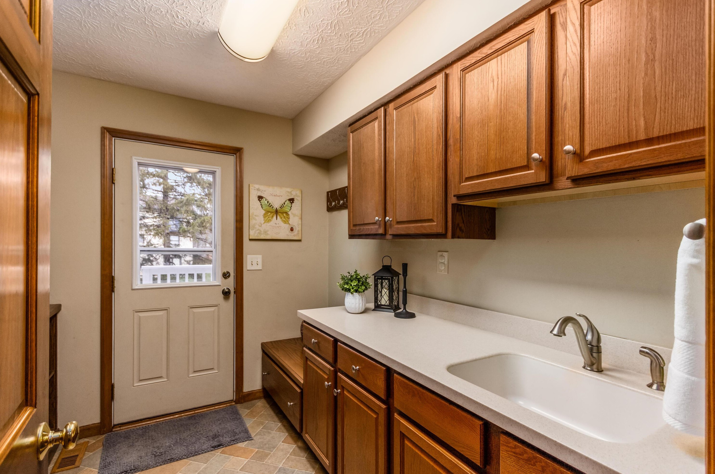 798 Tweed Ct, Columbus OH  43085-2962 exterior