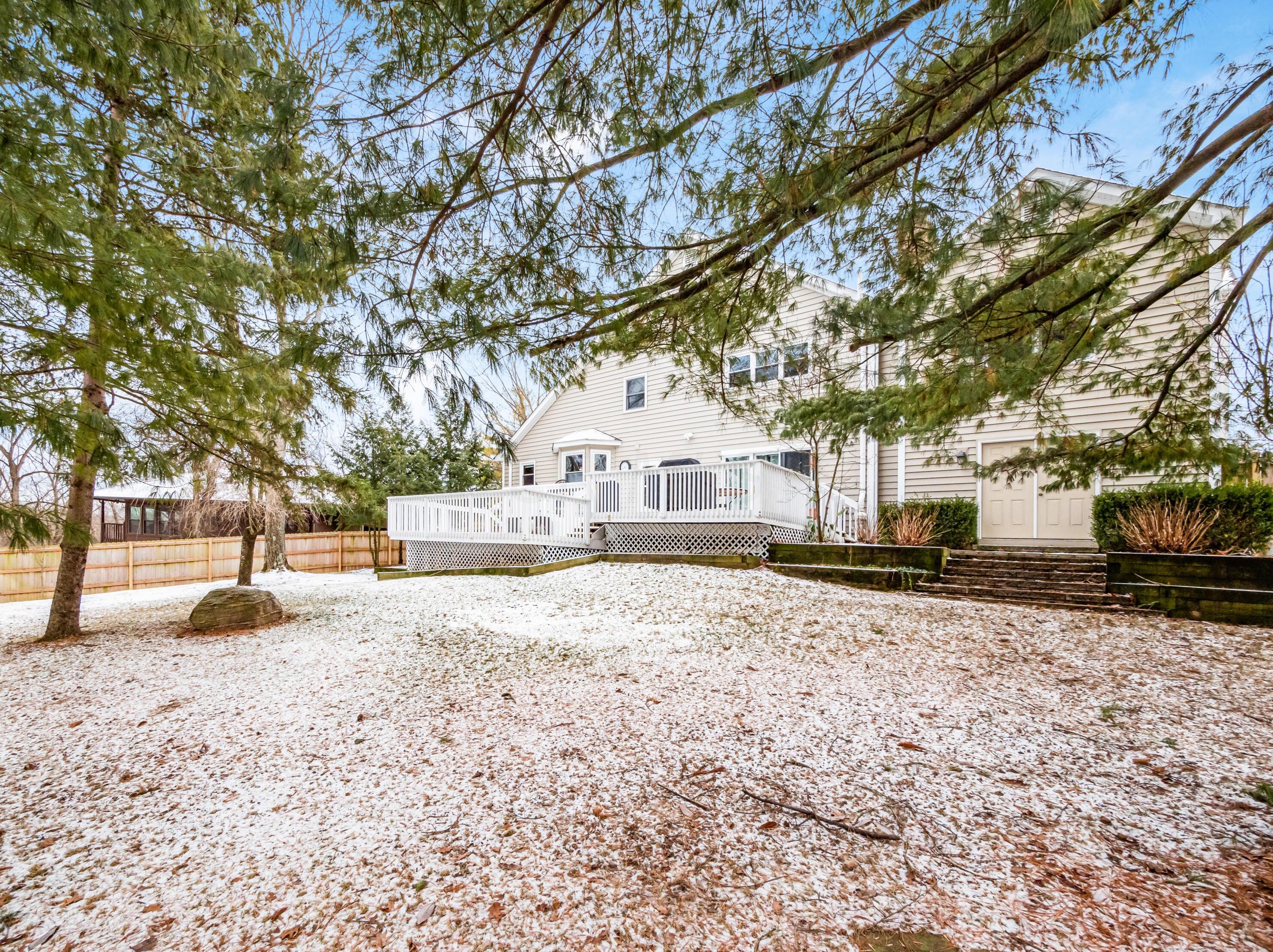 798 Tweed Ct, Columbus OH  43085-2962 exterior