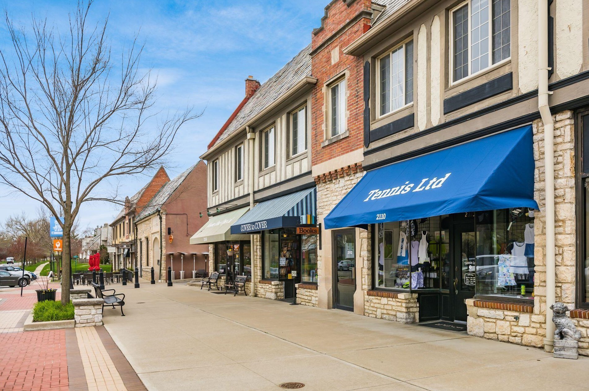 2673 Woodstock Rd, Columbus OH  43221-1719 exterior