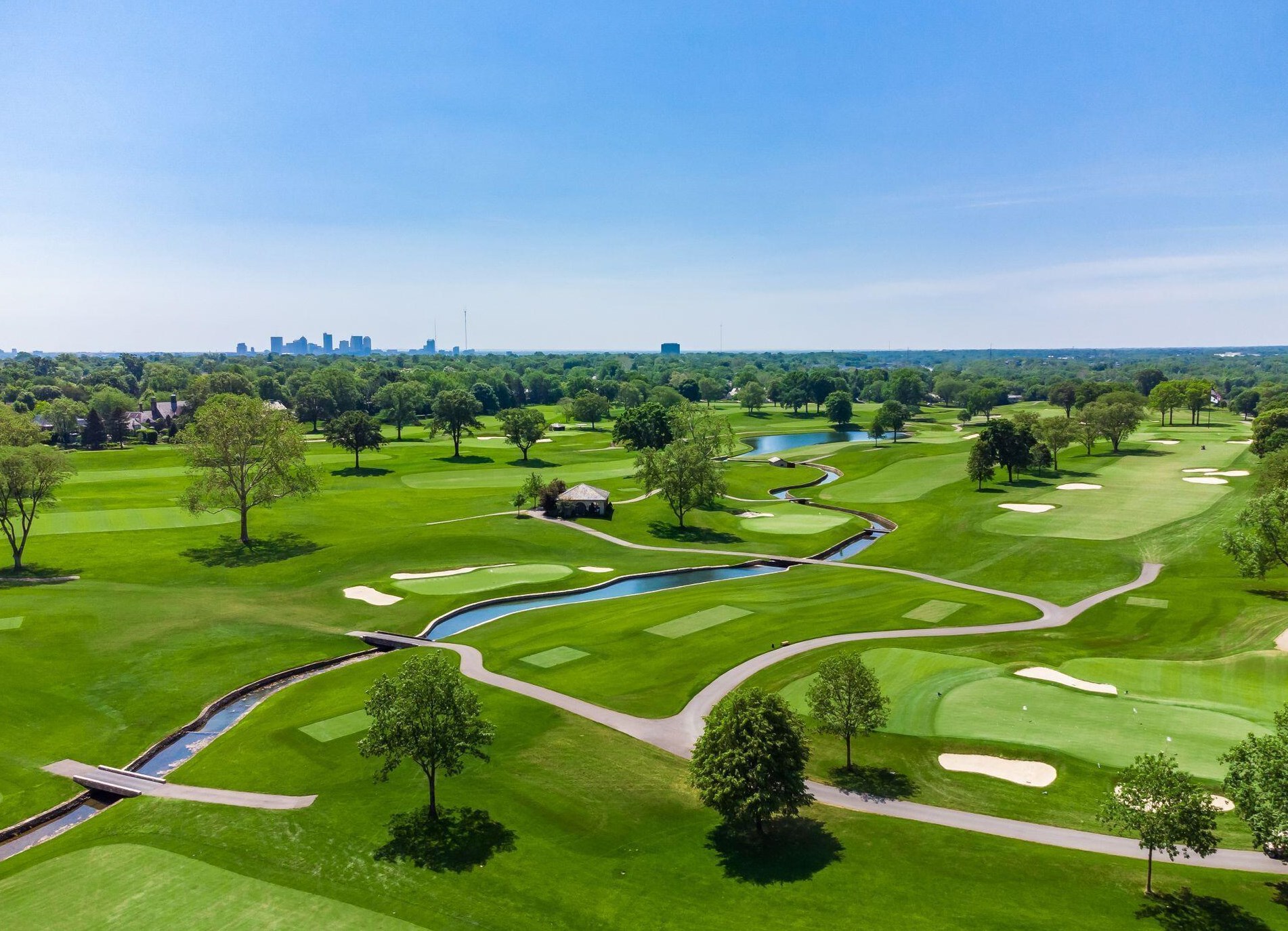 2673 Woodstock Rd, Columbus OH  43221-1719 exterior