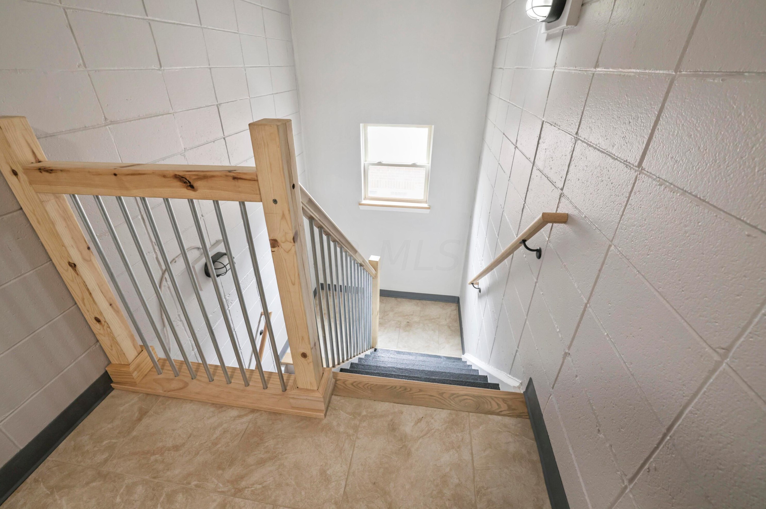 1580 Mound St, Columbus OH 43223-1978 exterior