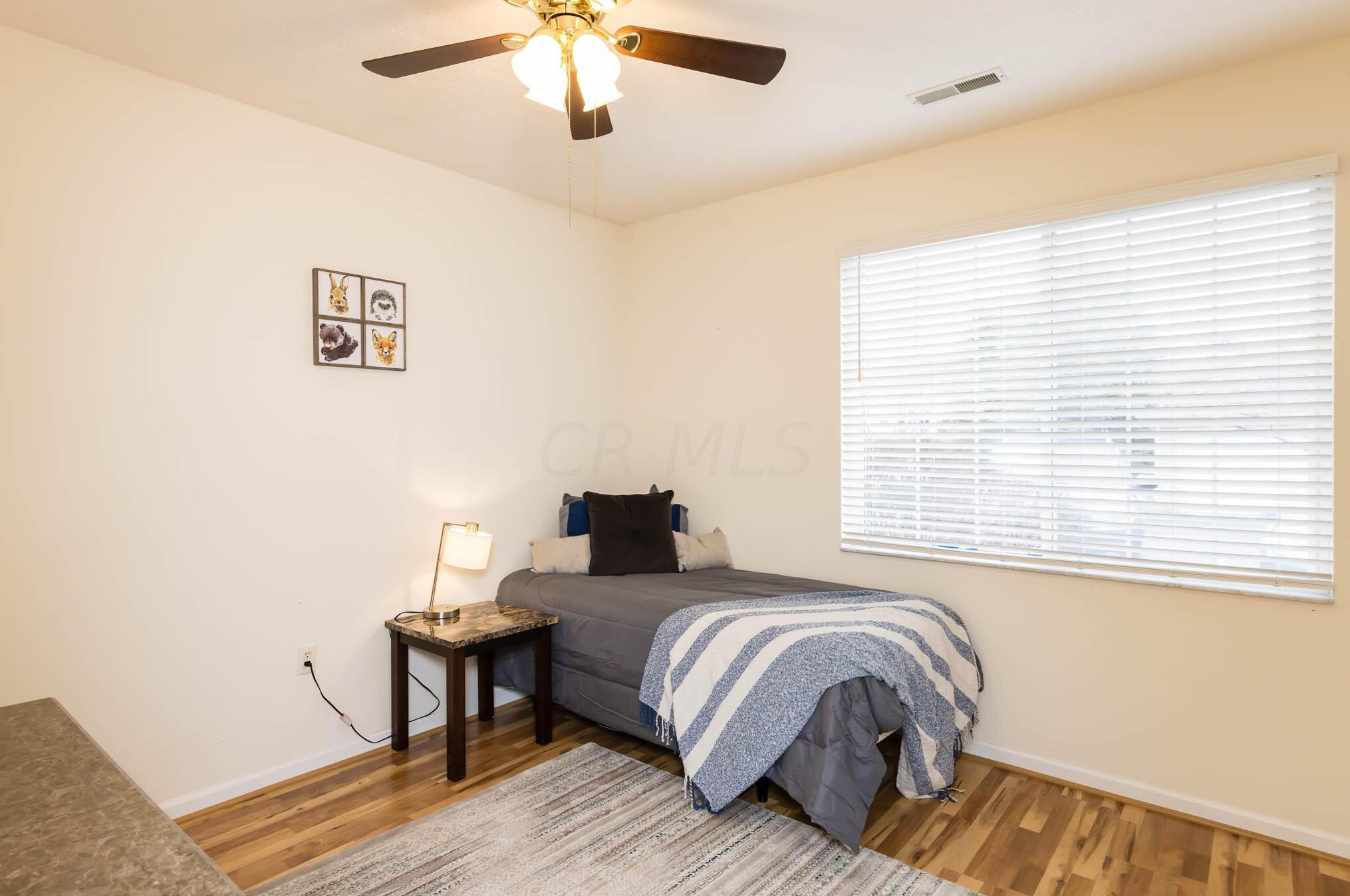 1929 Fortstone Ln, Columbus OH 43228-3876 exterior