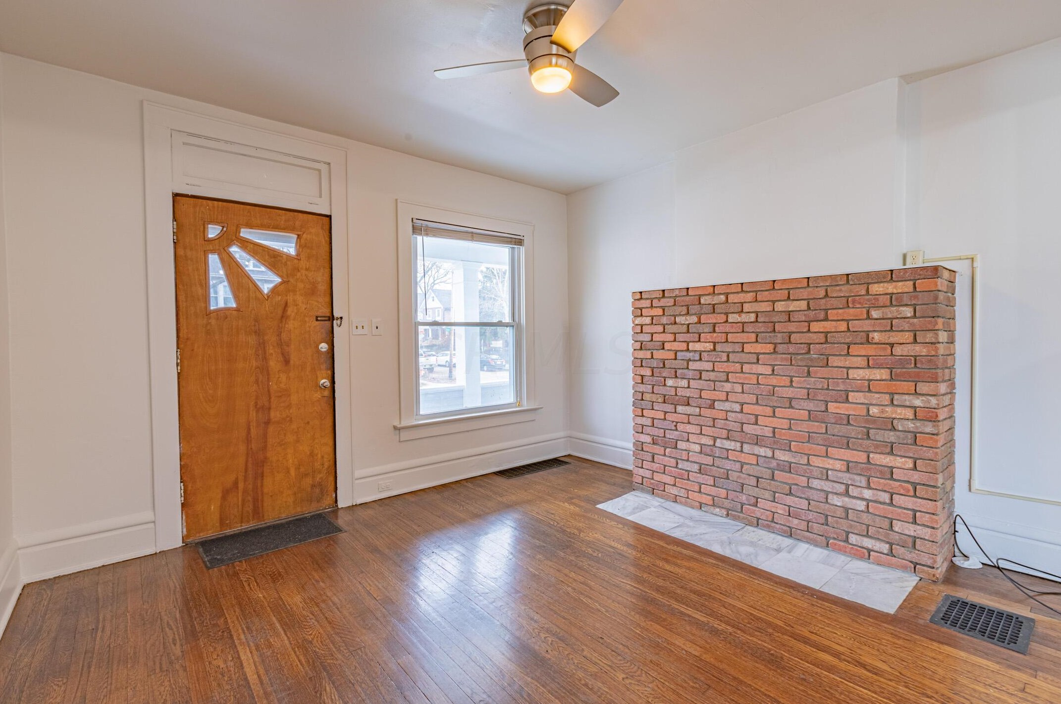 2461 Findley Ave, Columbus OH 43202-2919 exterior