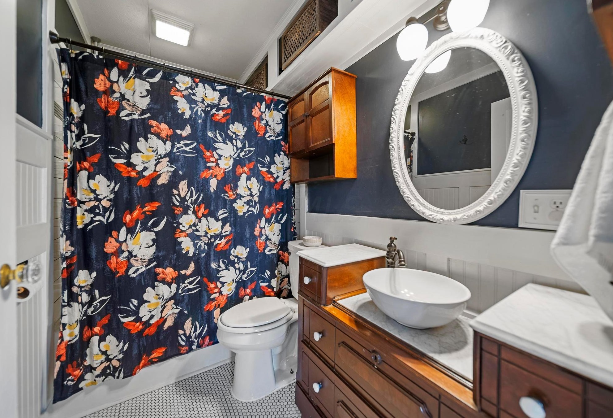 3038 Pontiac St, Columbus OH  43224-4039 exterior