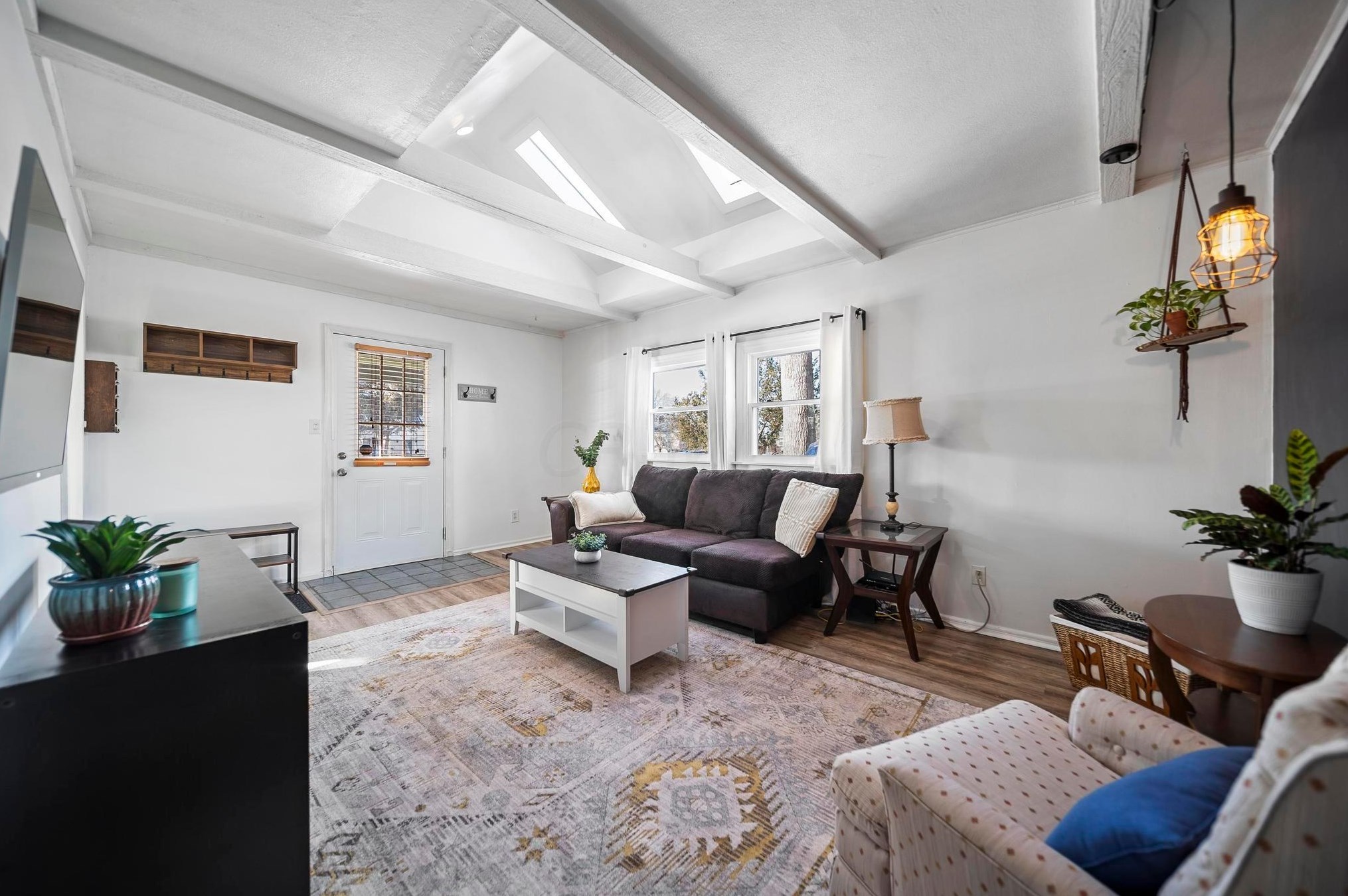 3038 Pontiac St, Columbus OH  43224-4039 exterior