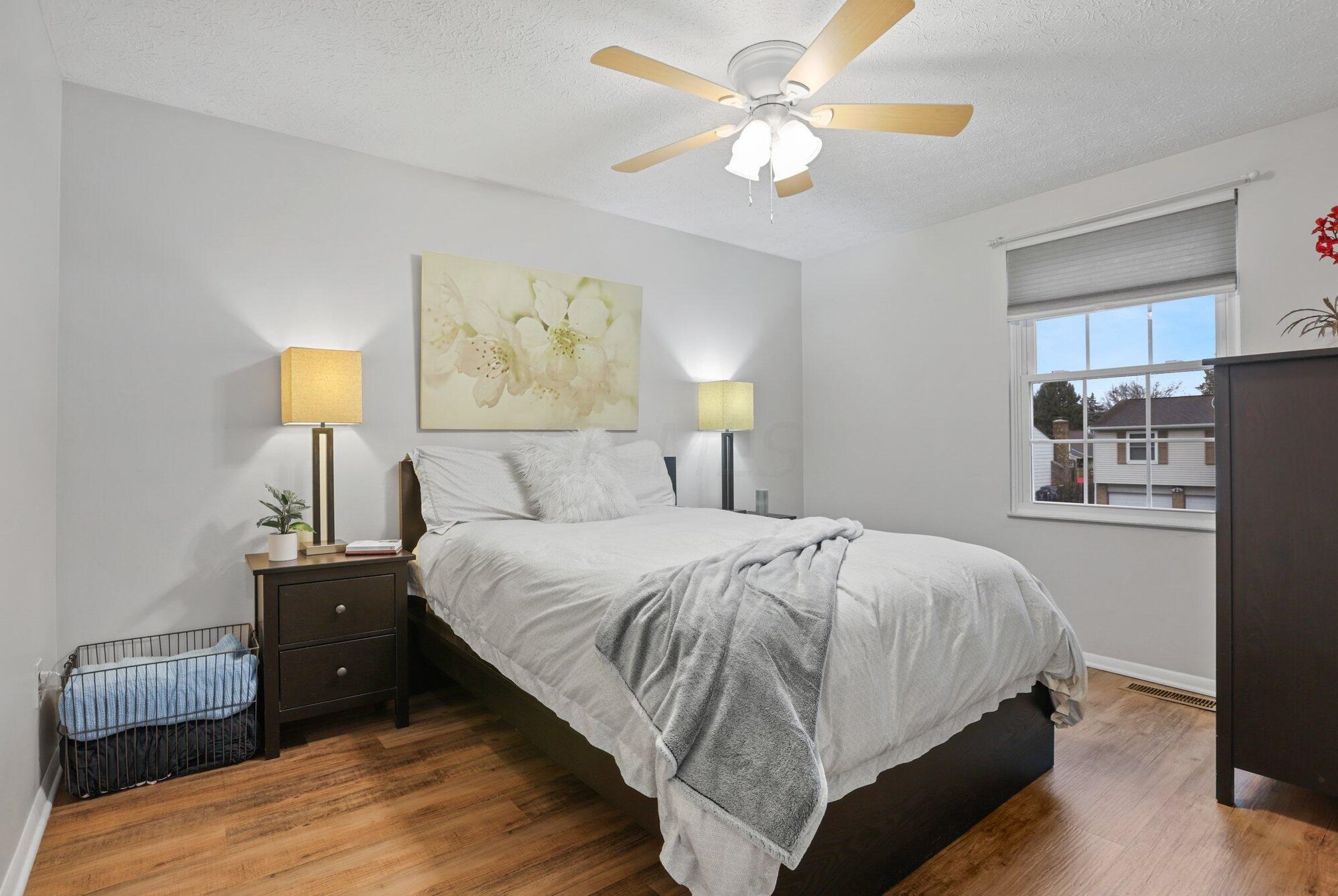 6392 Thrasher Loop, Westerville OH  43081-3730 exterior