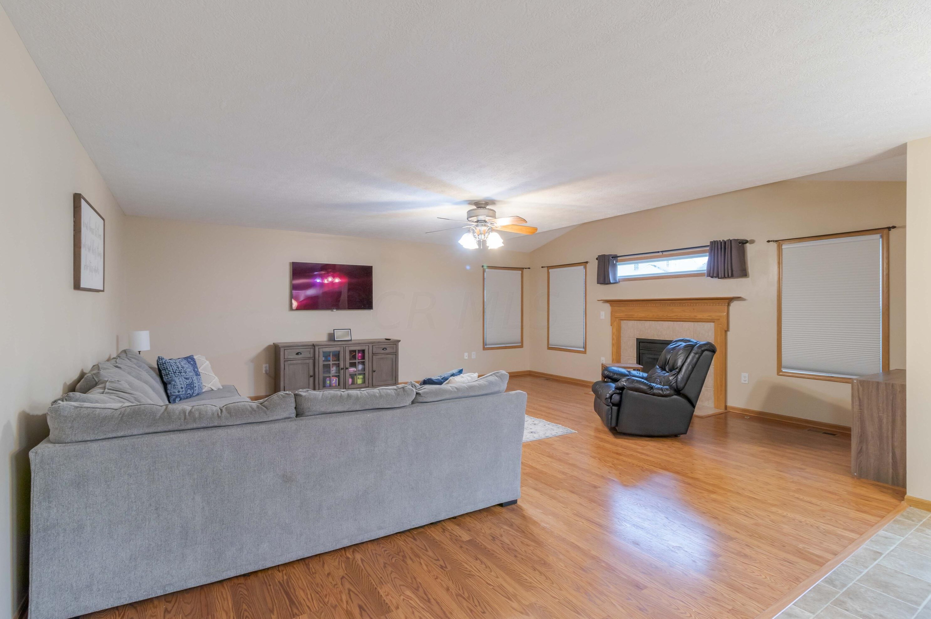 1892 Wind River Dr, Lancaster OH  43130-8017 exterior