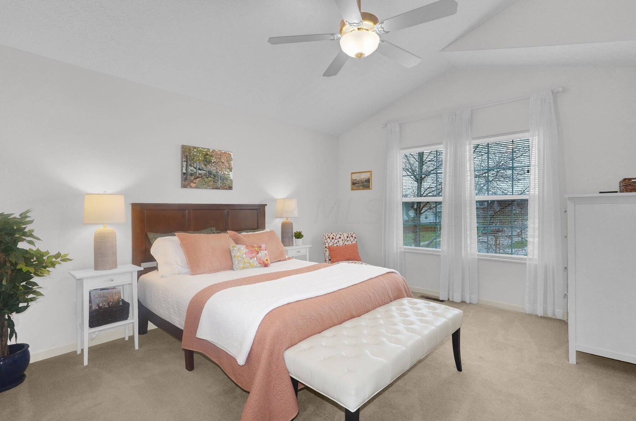 9226 Prestwick Grn Dr, Columbus OH 43240-2137 exterior