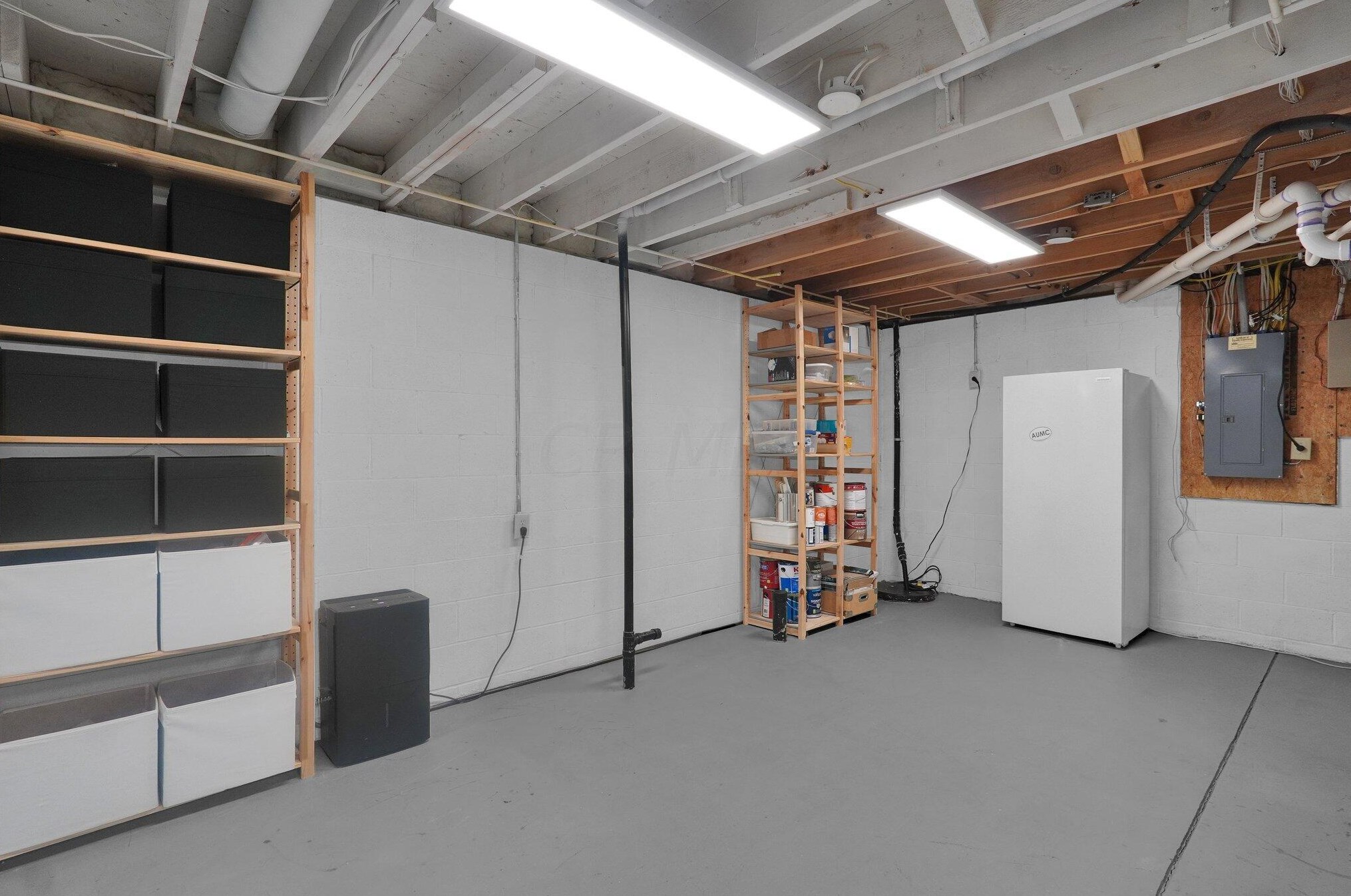 9226 Prestwick Grn Dr, Columbus OH 43240-2137 exterior