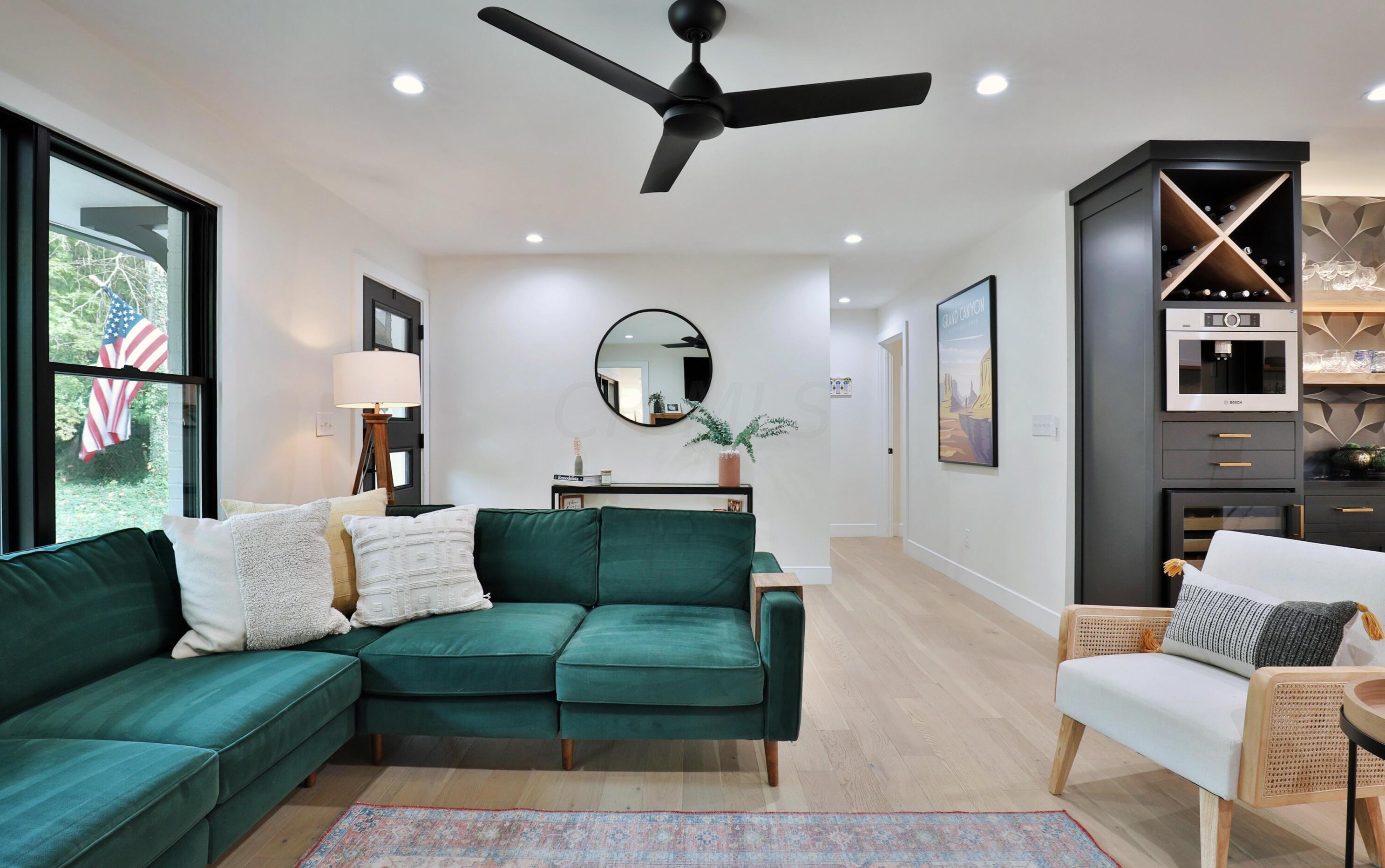 217 Canyon Dr, Columbus OH  43214-3105 exterior