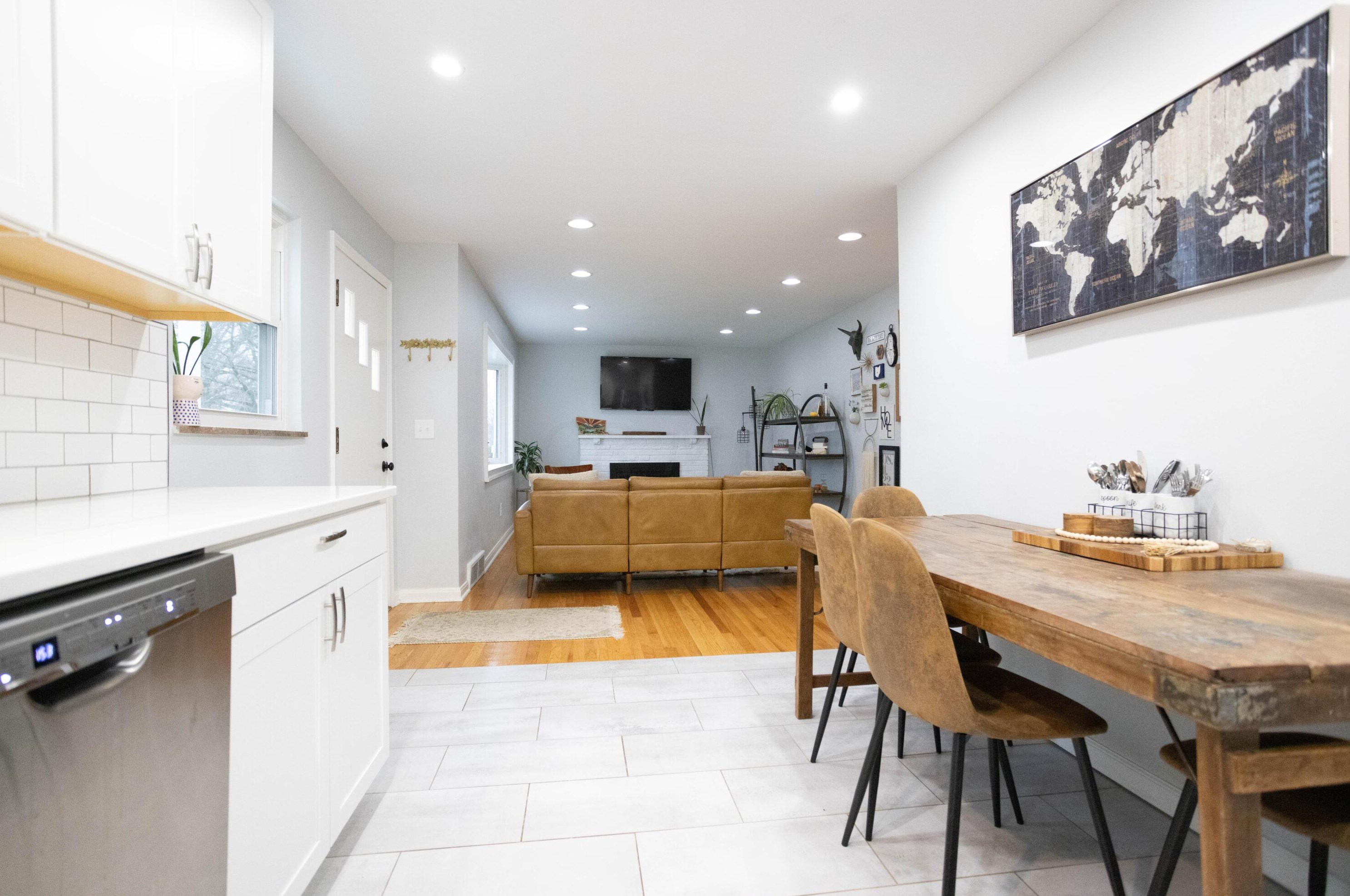 720 Dominion Blvd, Columbus OH  43214-2277 exterior