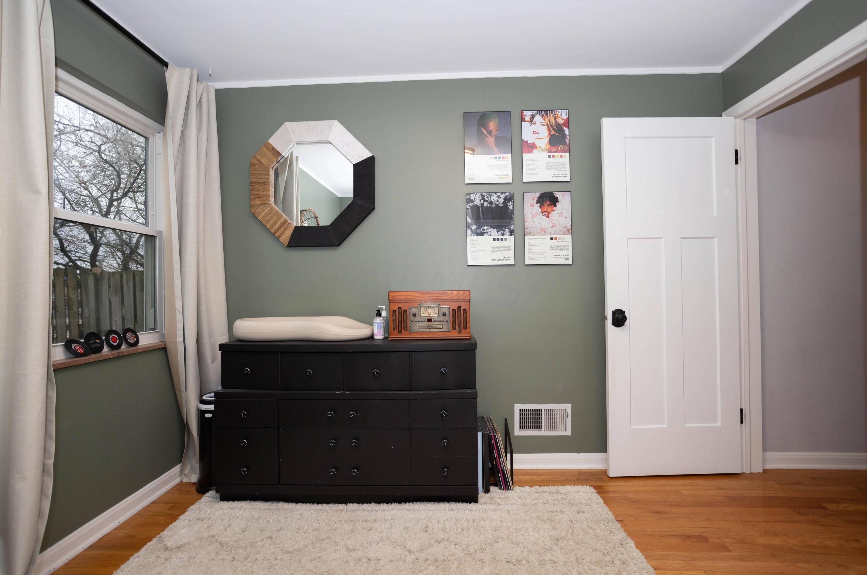 720 Dominion Blvd, Columbus OH  43214-2277 exterior