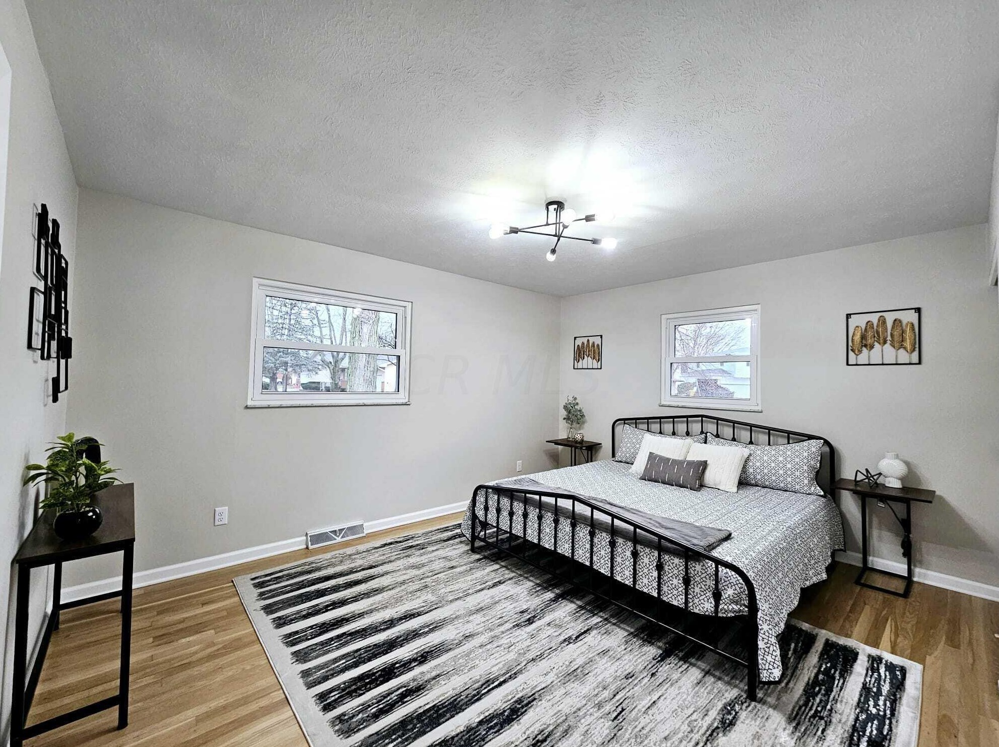 4813 Ridgerun Dr, Columbus OH  43229-6416 exterior