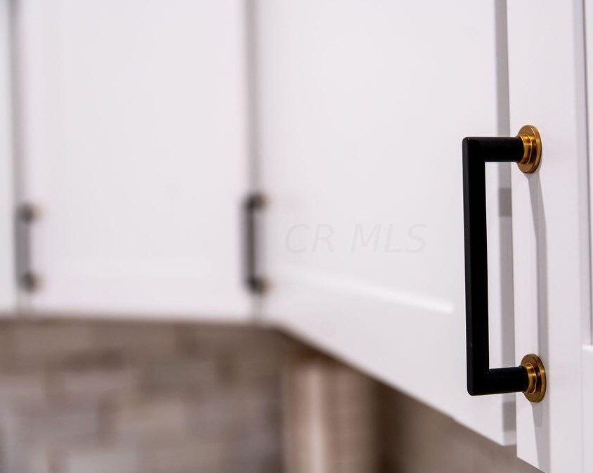 28 Wheatland Ave, Columbus OH  43204-3266 exterior