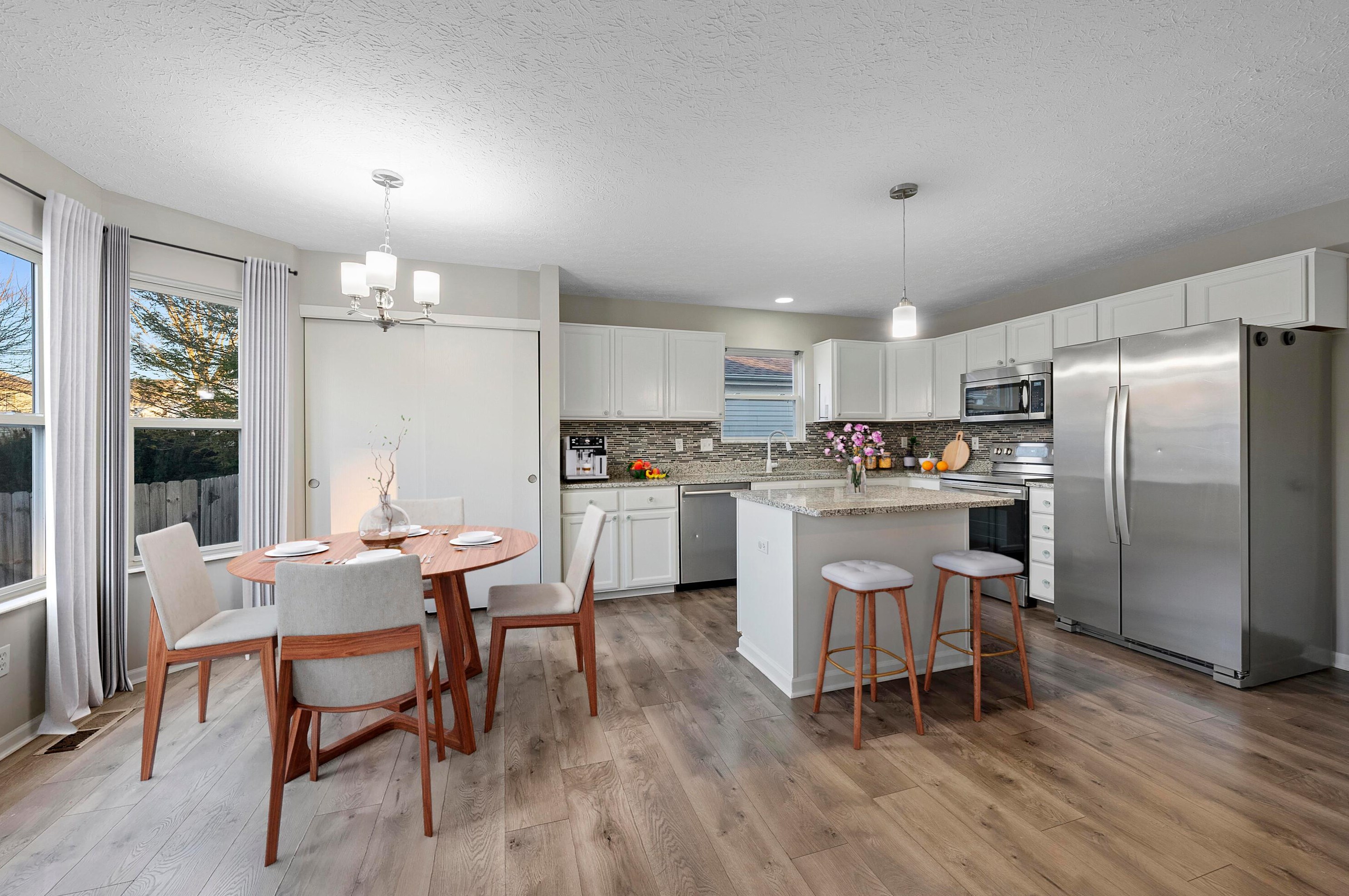 6994 Weurful Dr, Cnl Wnchstr OH  43110-8444 exterior