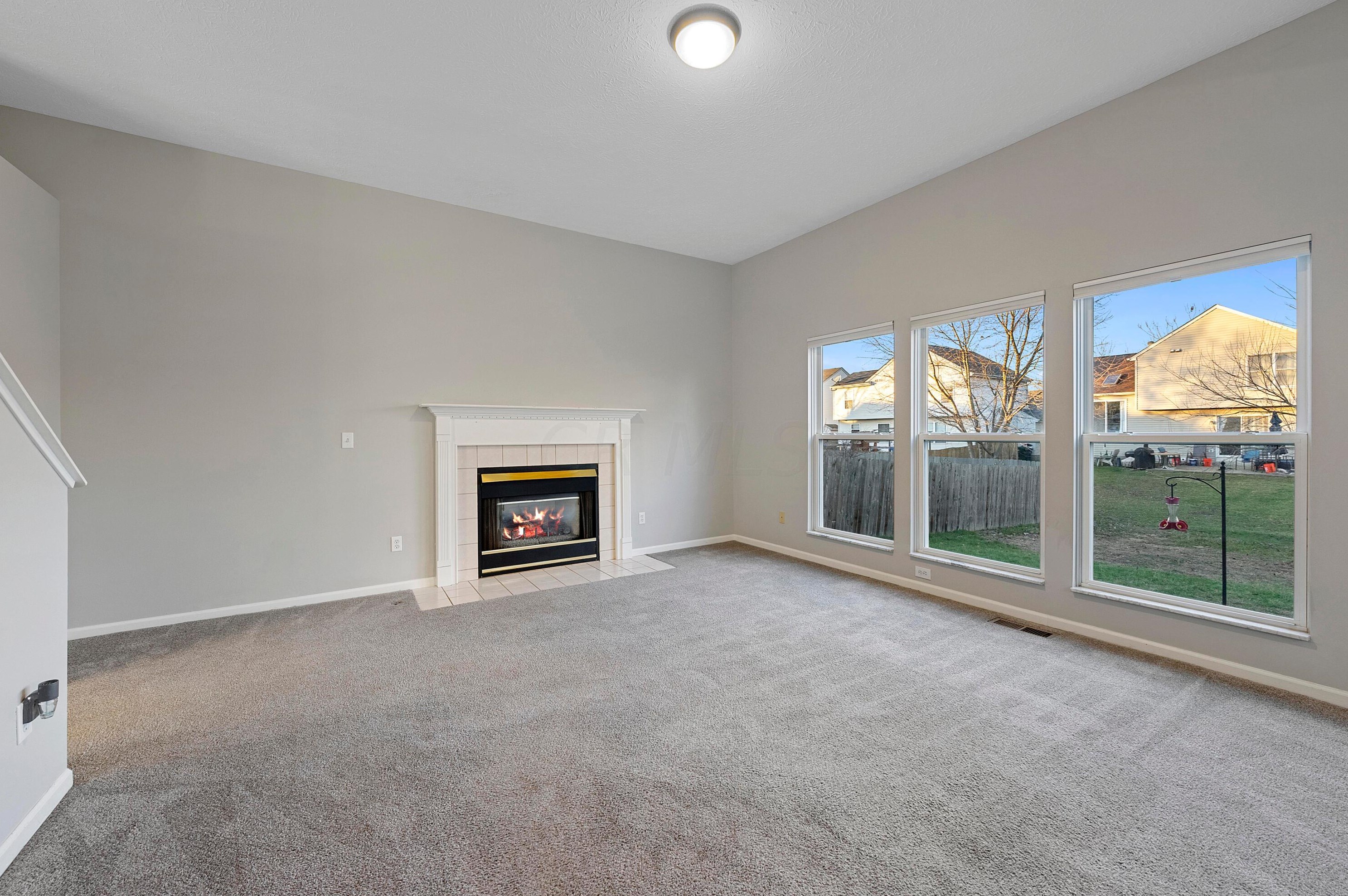 6994 Weurful Dr, Cnl Wnchstr OH  43110-8444 exterior