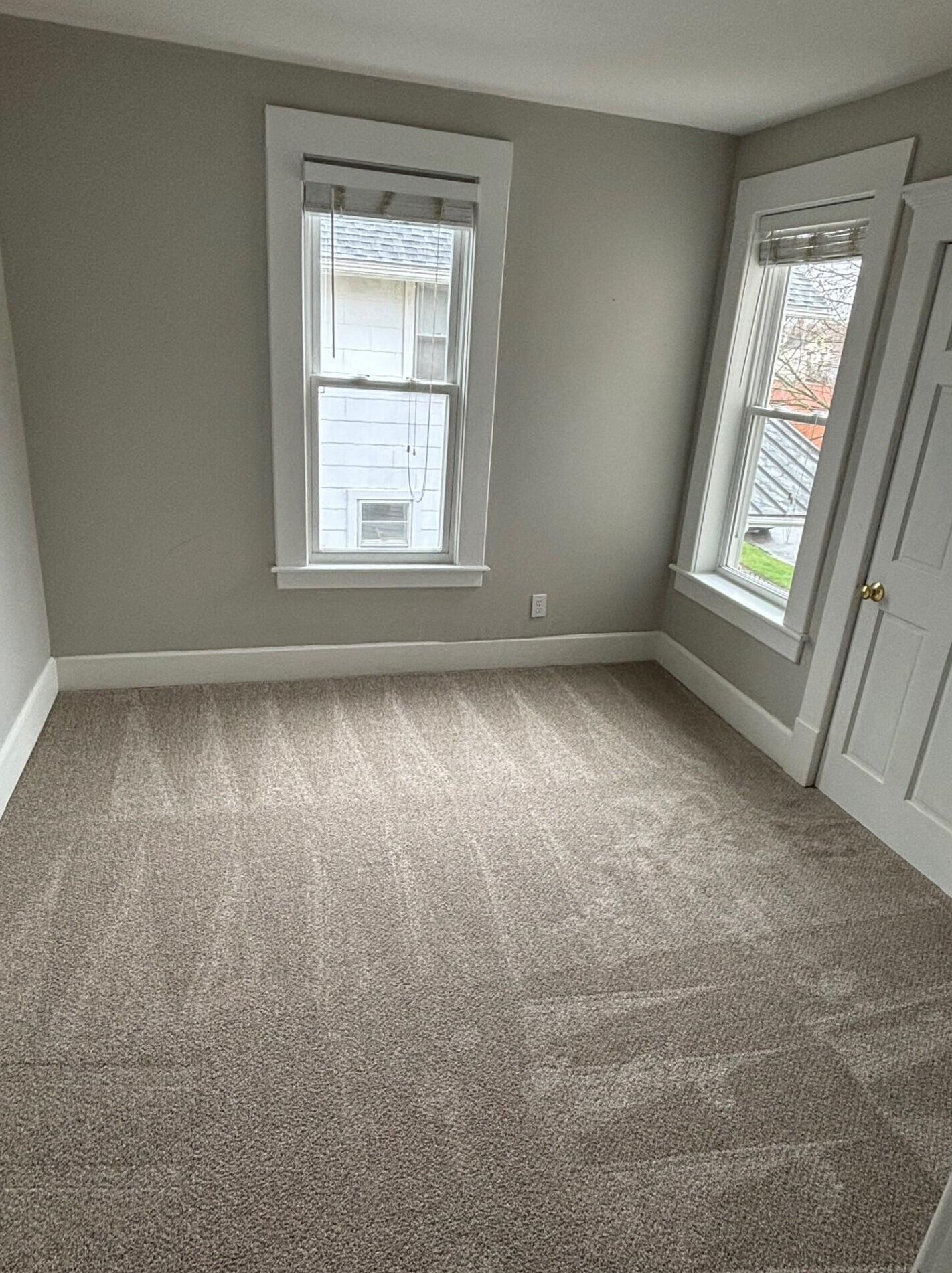 448 Deshler Ave, Columbus OH 43206-2717 exterior