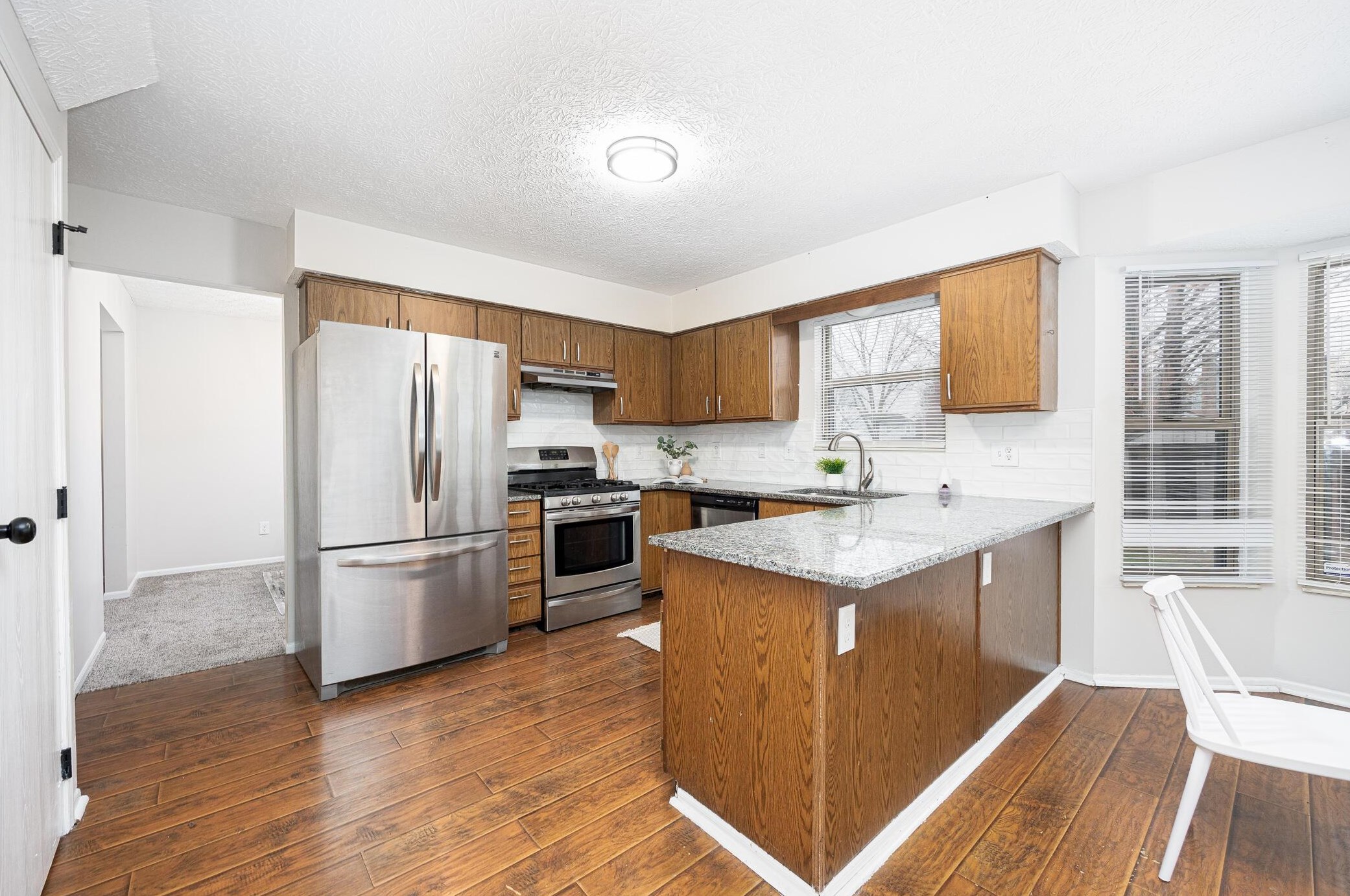 3200 Southern Hills Dr, Pickerington OH  43147-8652 exterior