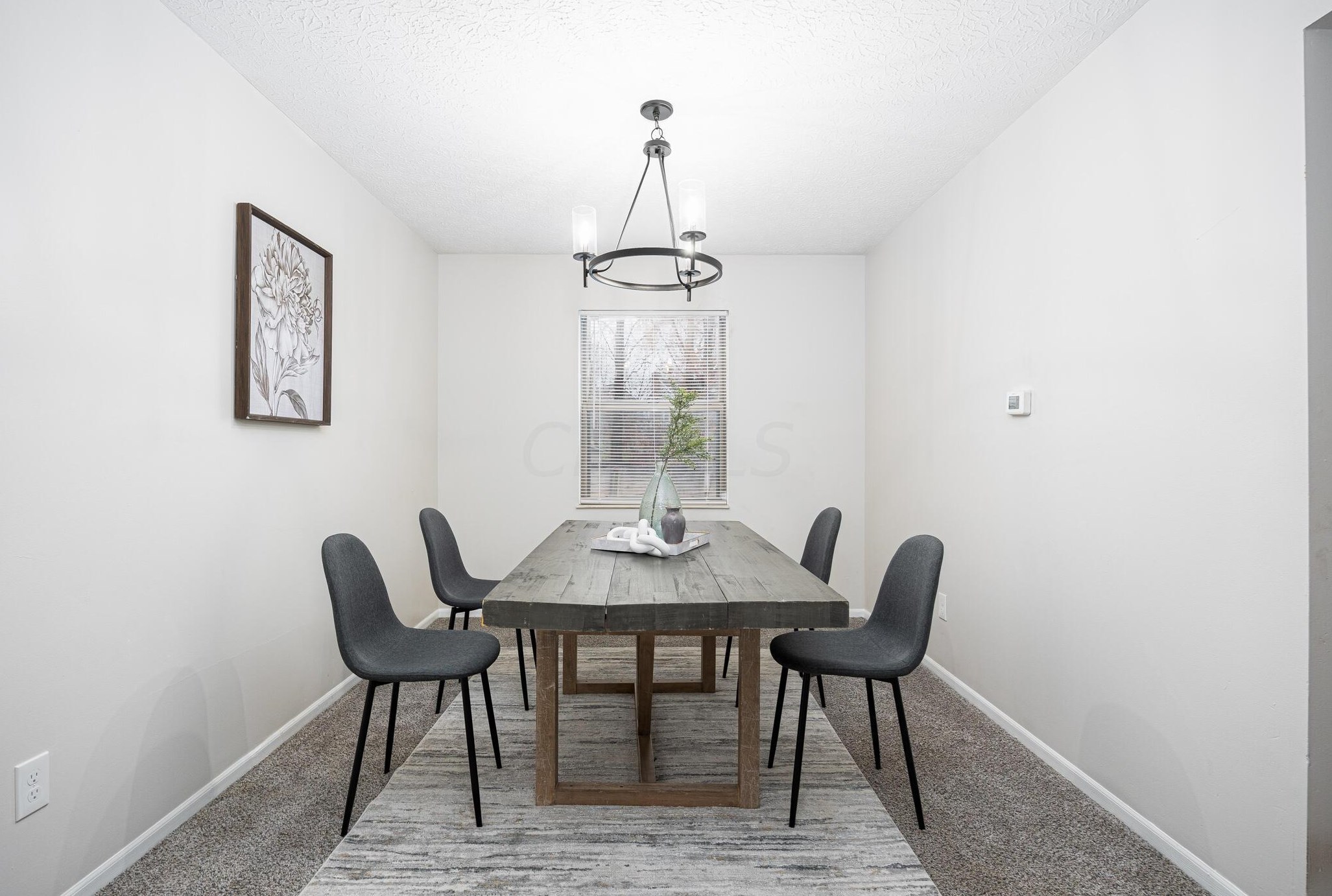 3200 Southern Hills Dr, Pickerington OH  43147-8652 exterior