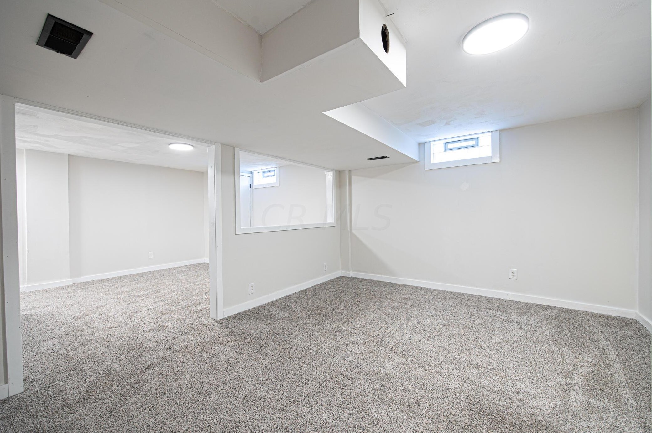 3200 Southern Hills Dr, Pickerington OH  43147-8652 exterior