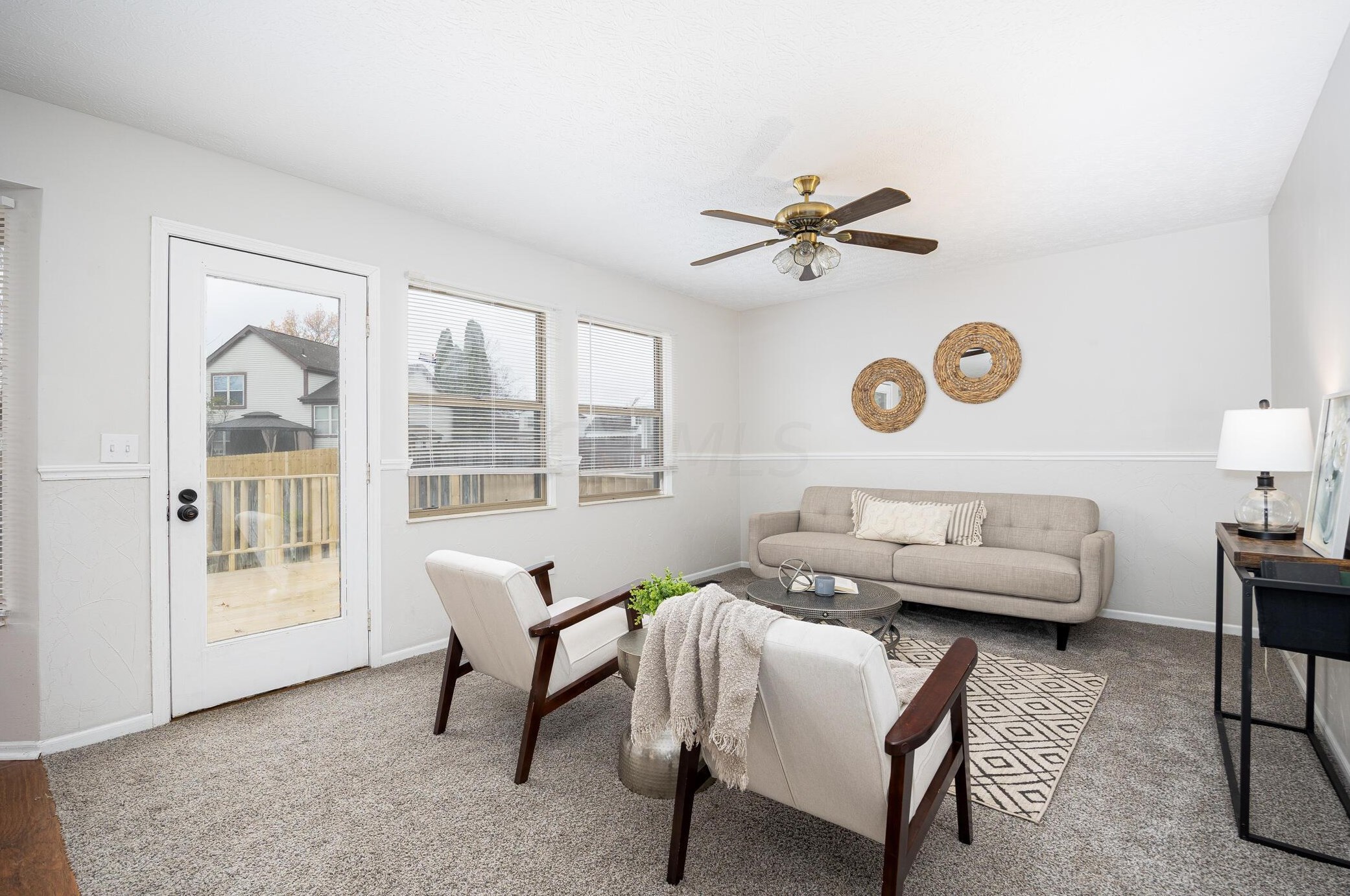 3200 Southern Hills Dr, Pickerington OH  43147-8652 exterior