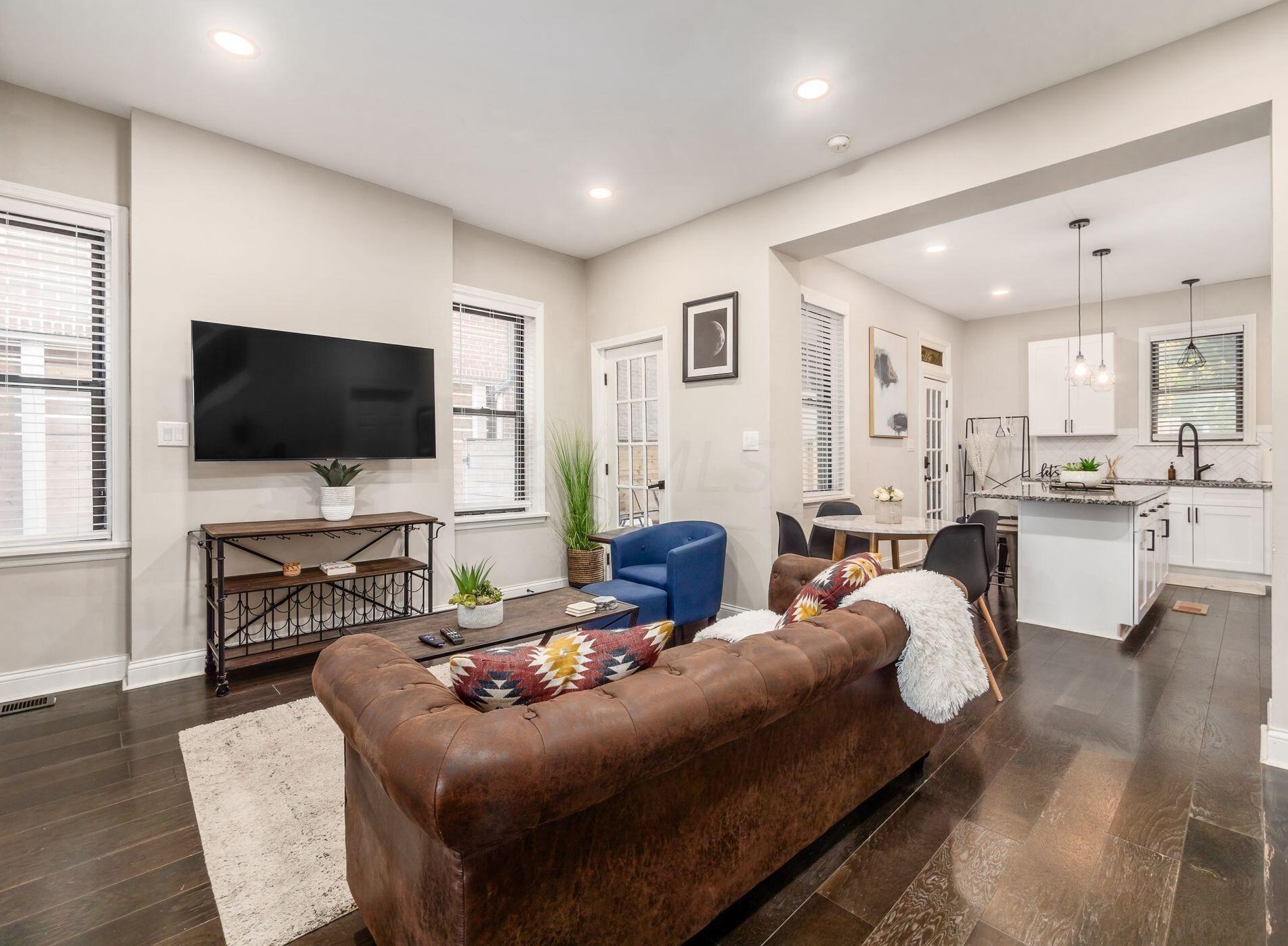 915 4th St, Columbus OH 43201-3625 exterior