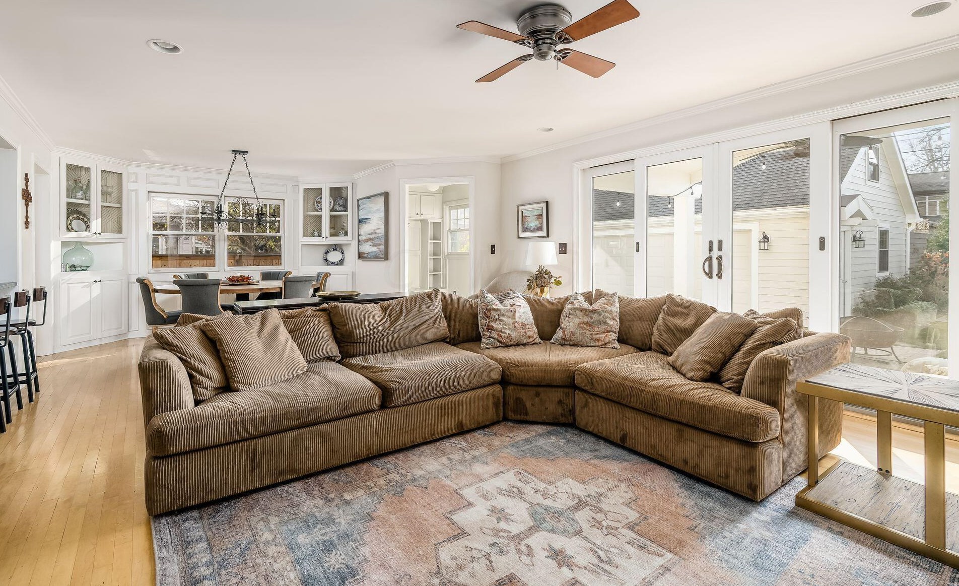 1625 Essex Rd, Columbus OH 43221-3842 exterior